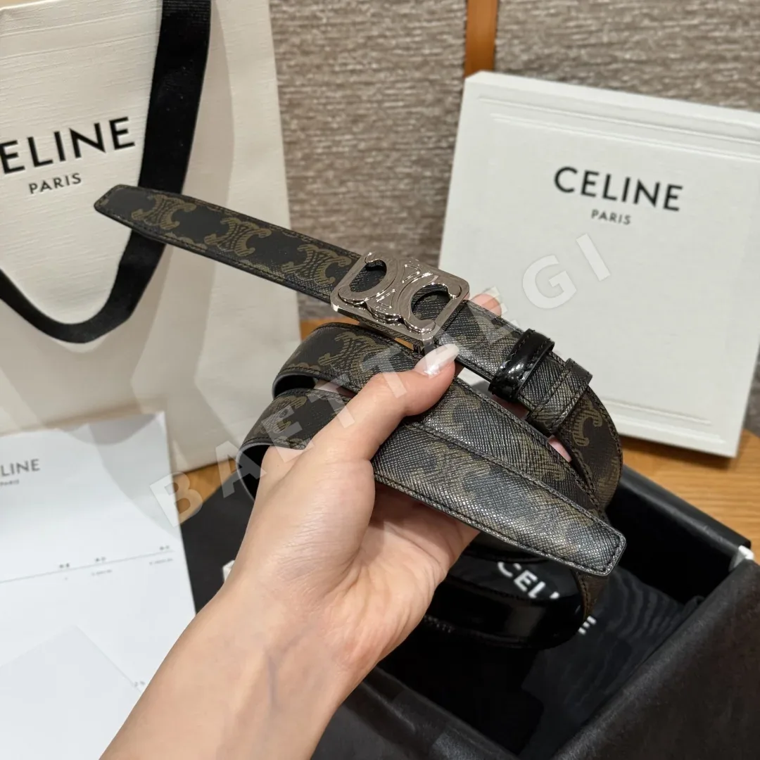 셀린느 TRIOMPHE 버클 양면 가죽 벨트 상세 이미지 2