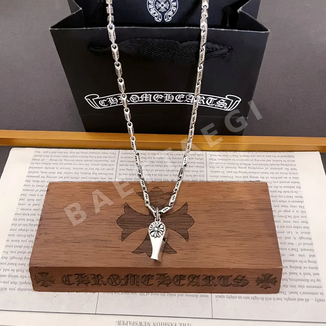 크롬하츠 클래식 레트로 크로스 장식 목걸이 126874