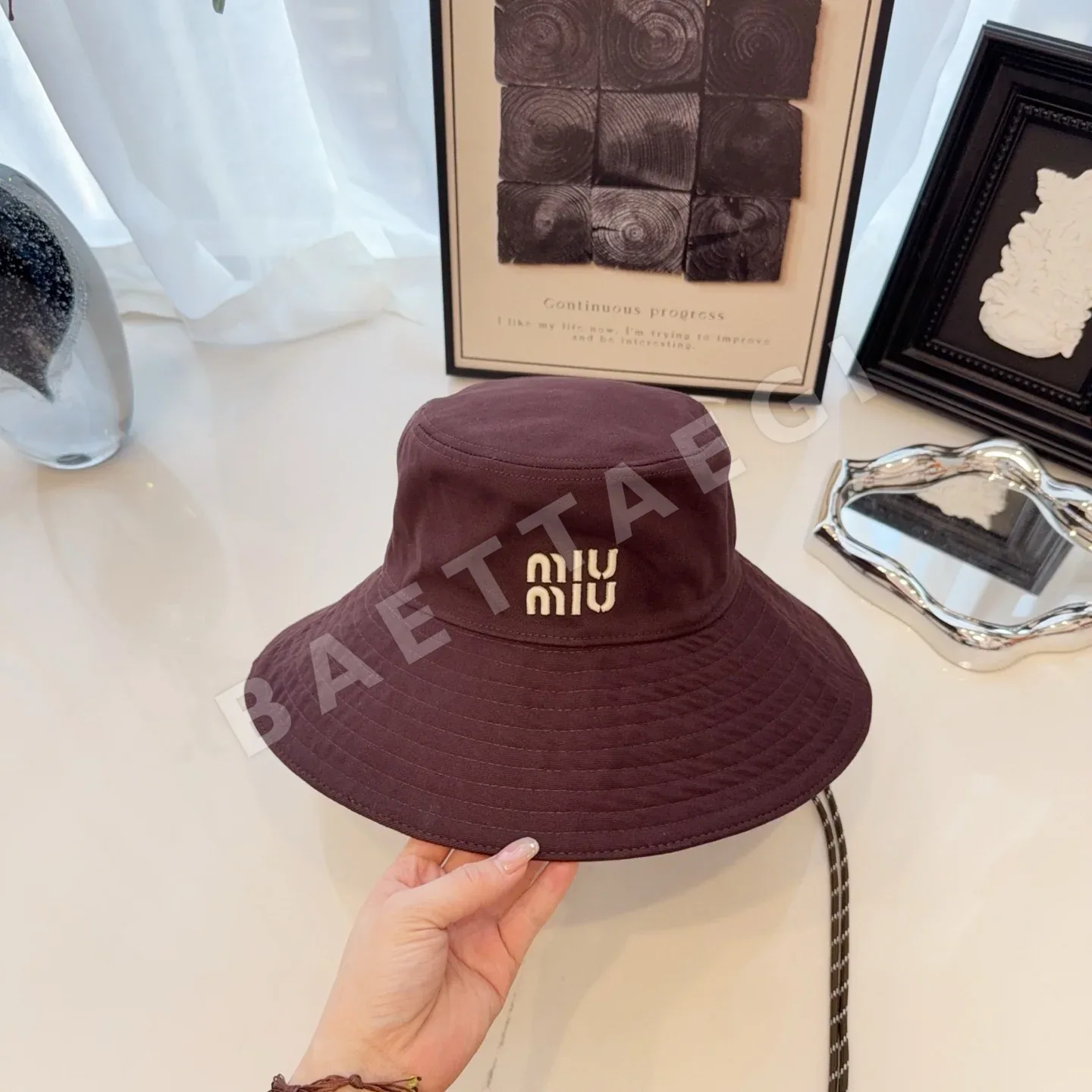 미우미우 모자 80947 Miu Miu Cap 상세 이미지 4