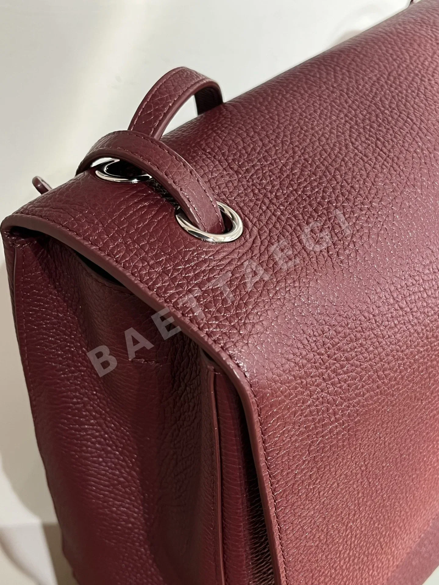 샤넬 지존 맥시 플랩 백(Grained Calfskin, AS6233) 상세 이미지 6