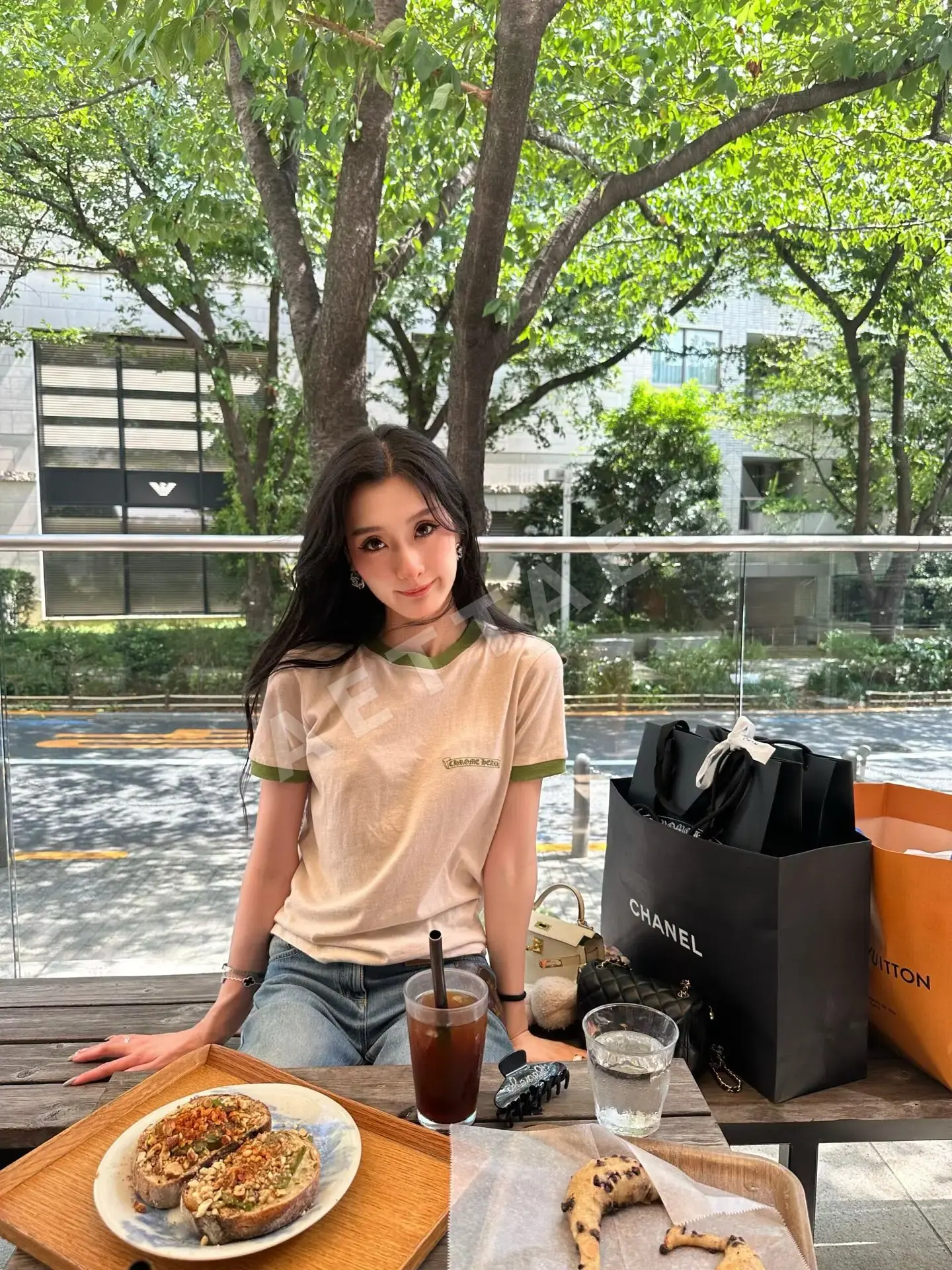크롬하츠 여성 산스크리트어 프린트 반팔 티셔츠 상세 이미지 26