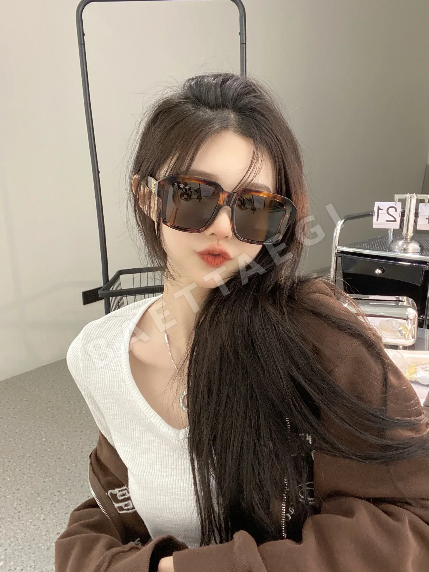 셀린느 사각형 선글라스 상세 이미지 8