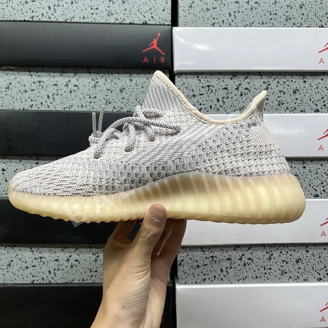 아디다스 [XQ] 이지 부스트 350 V2 FV5578 200765 Adidas Yeezy Boost 350 V2 Synth 상세 이미지 5