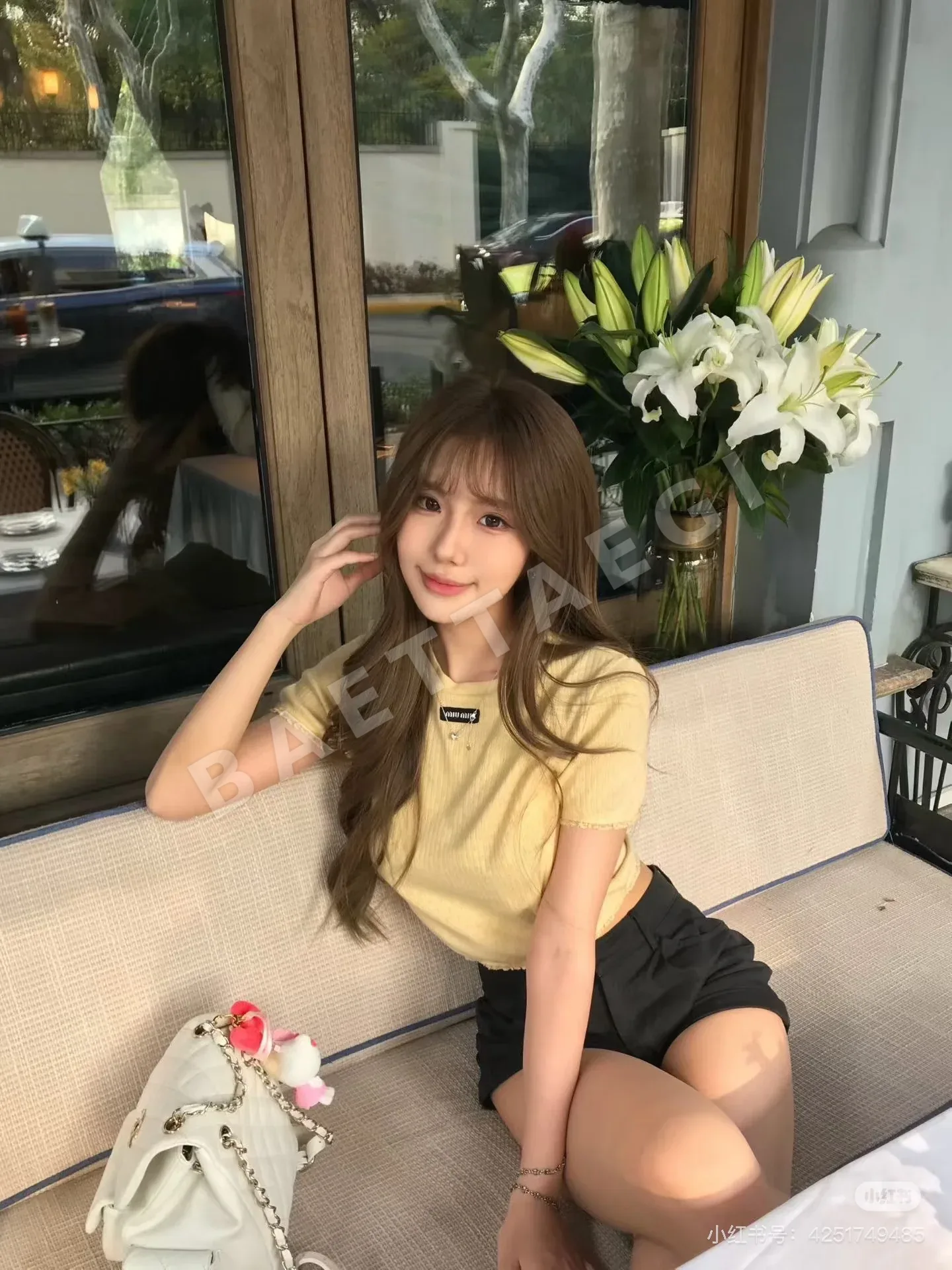 미우미우 레이스 트림 리브 크롭 반팔 티셔츠 상세 이미지 2
