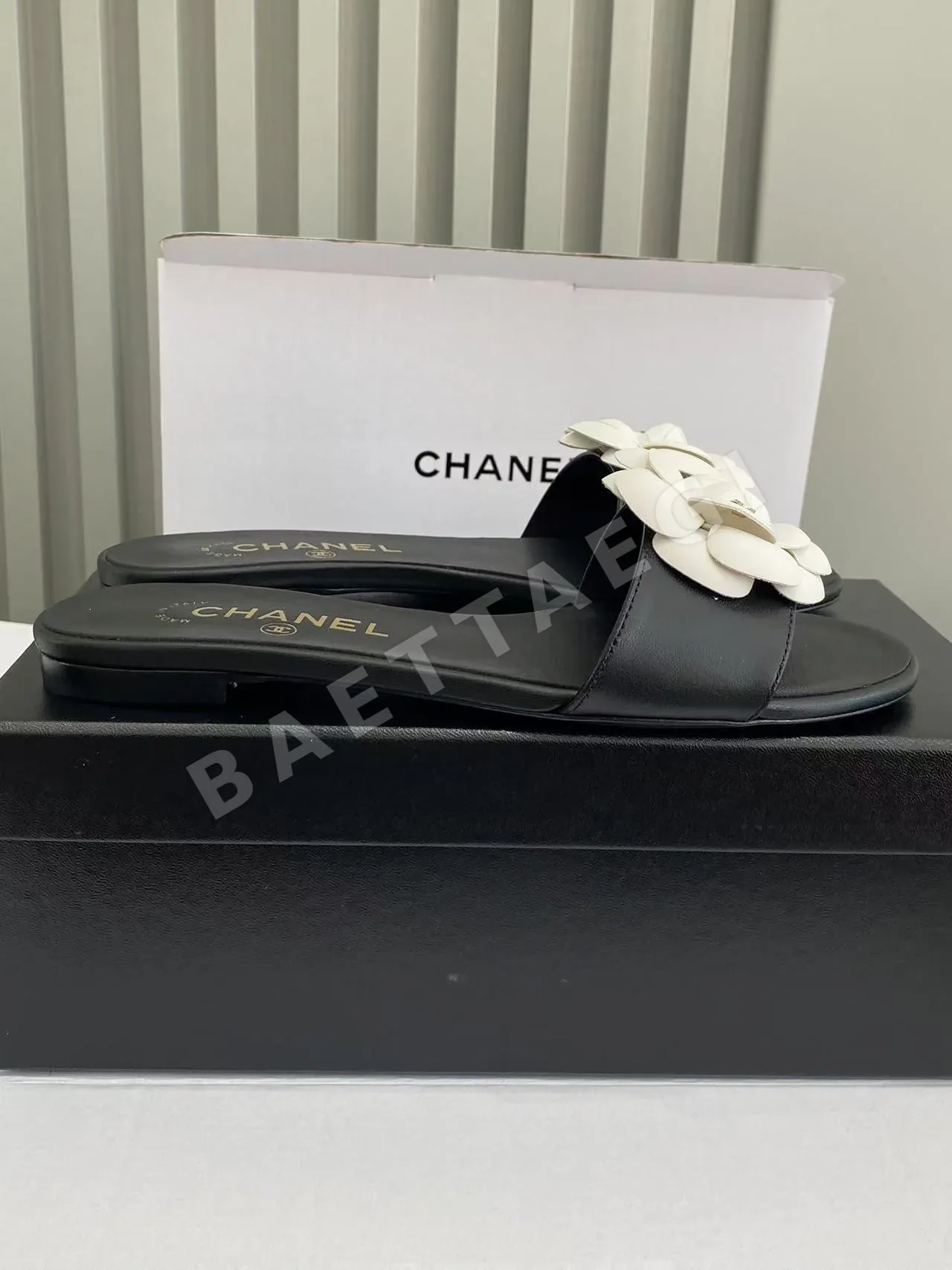 샤넬 카멜리아 램스킨 슬리퍼 99358