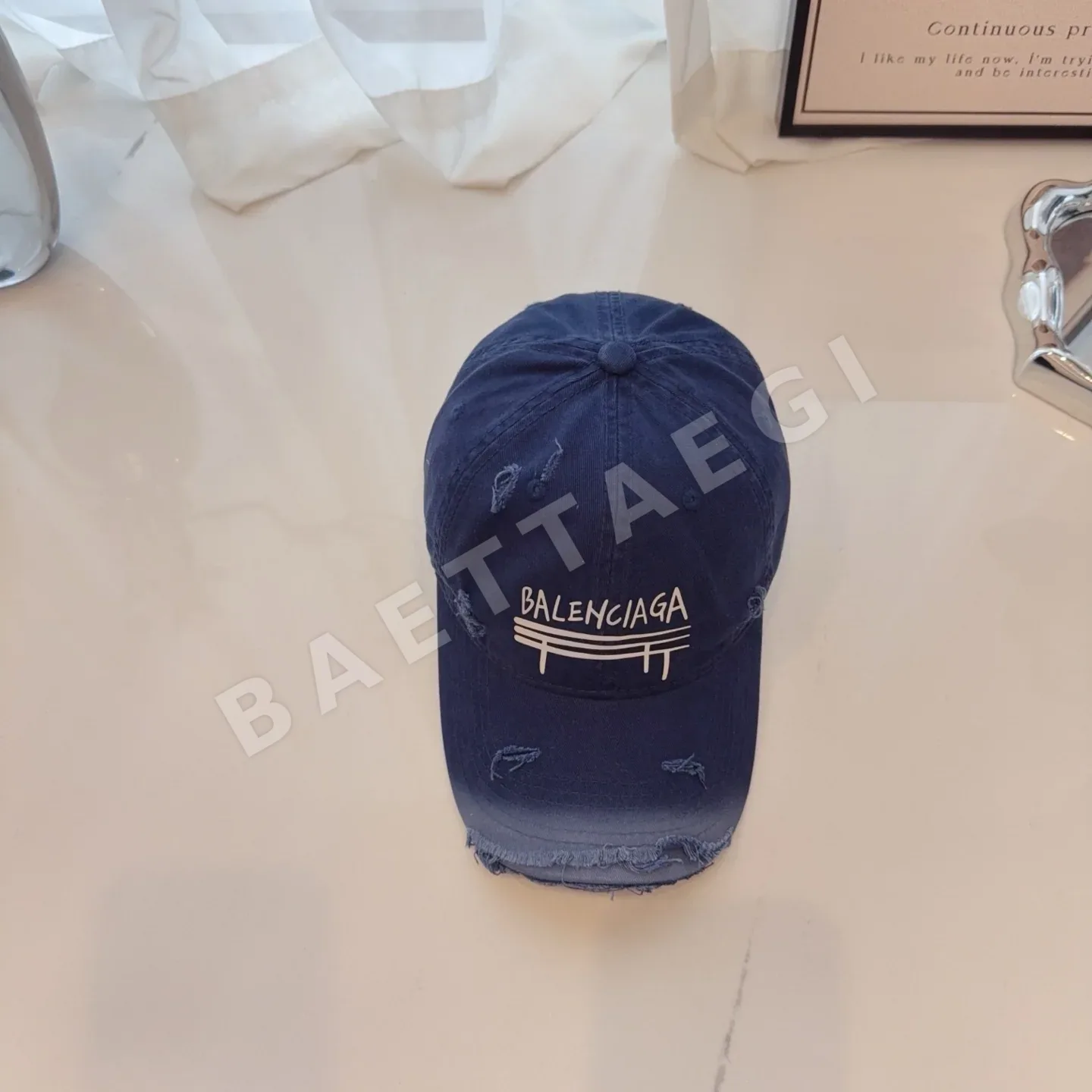 발렌시아가 그라데이션 워시 데미지 야구모자 78073