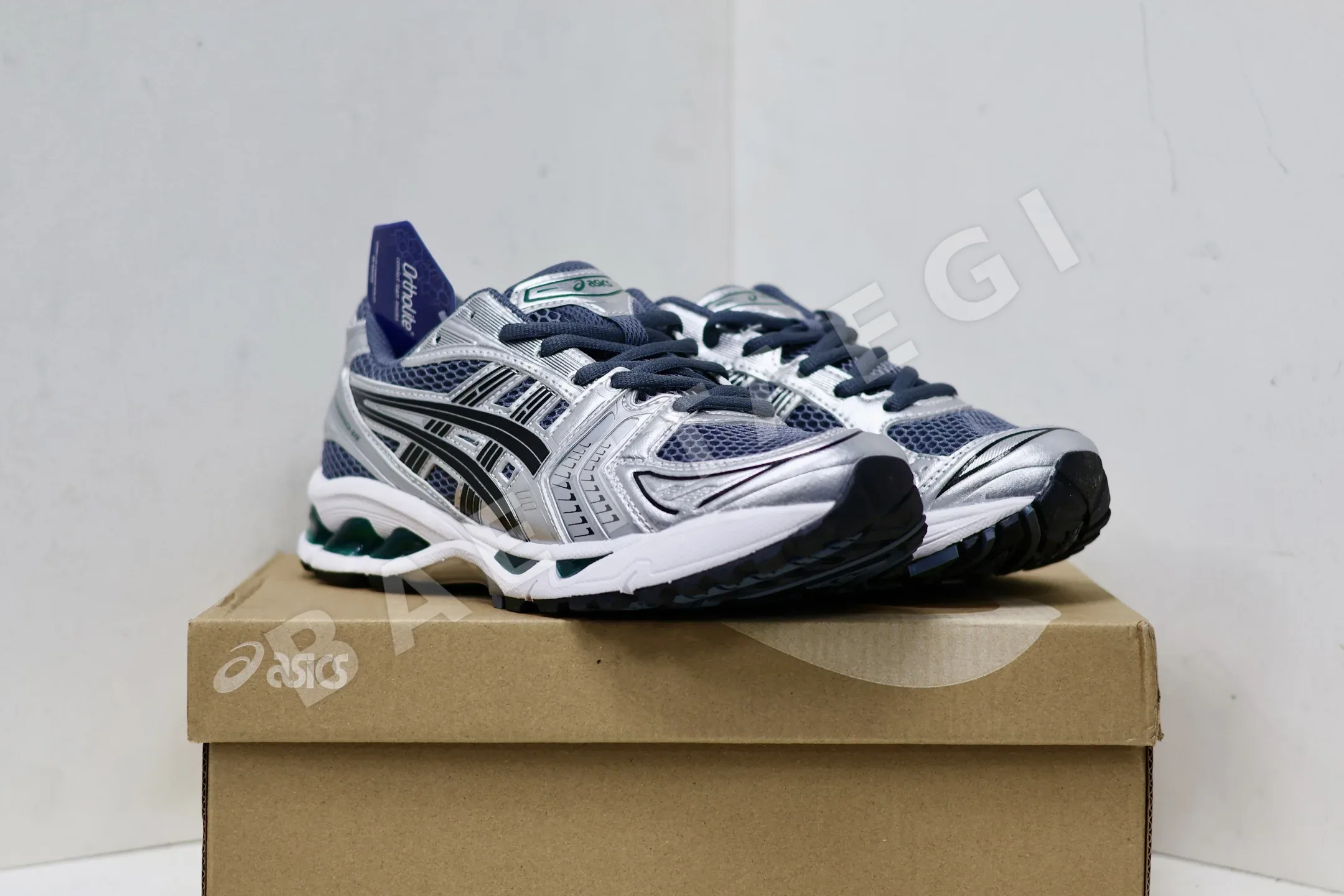 아식스 신발 11857