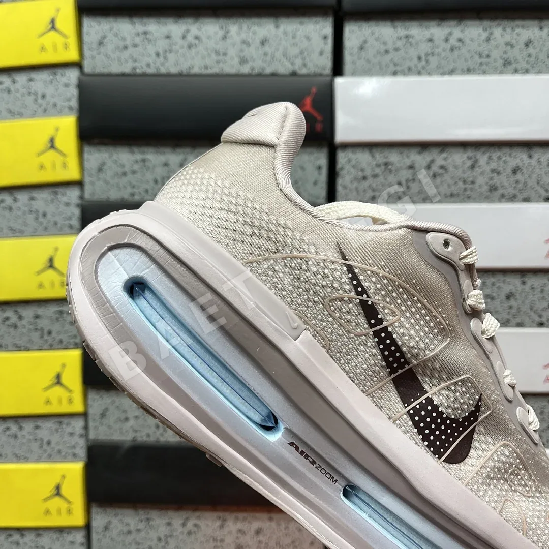 나이키 [CG] 보메로 프리미엄 HQ5963-607 201993 Nike Vomero Premium 상세 이미지 8