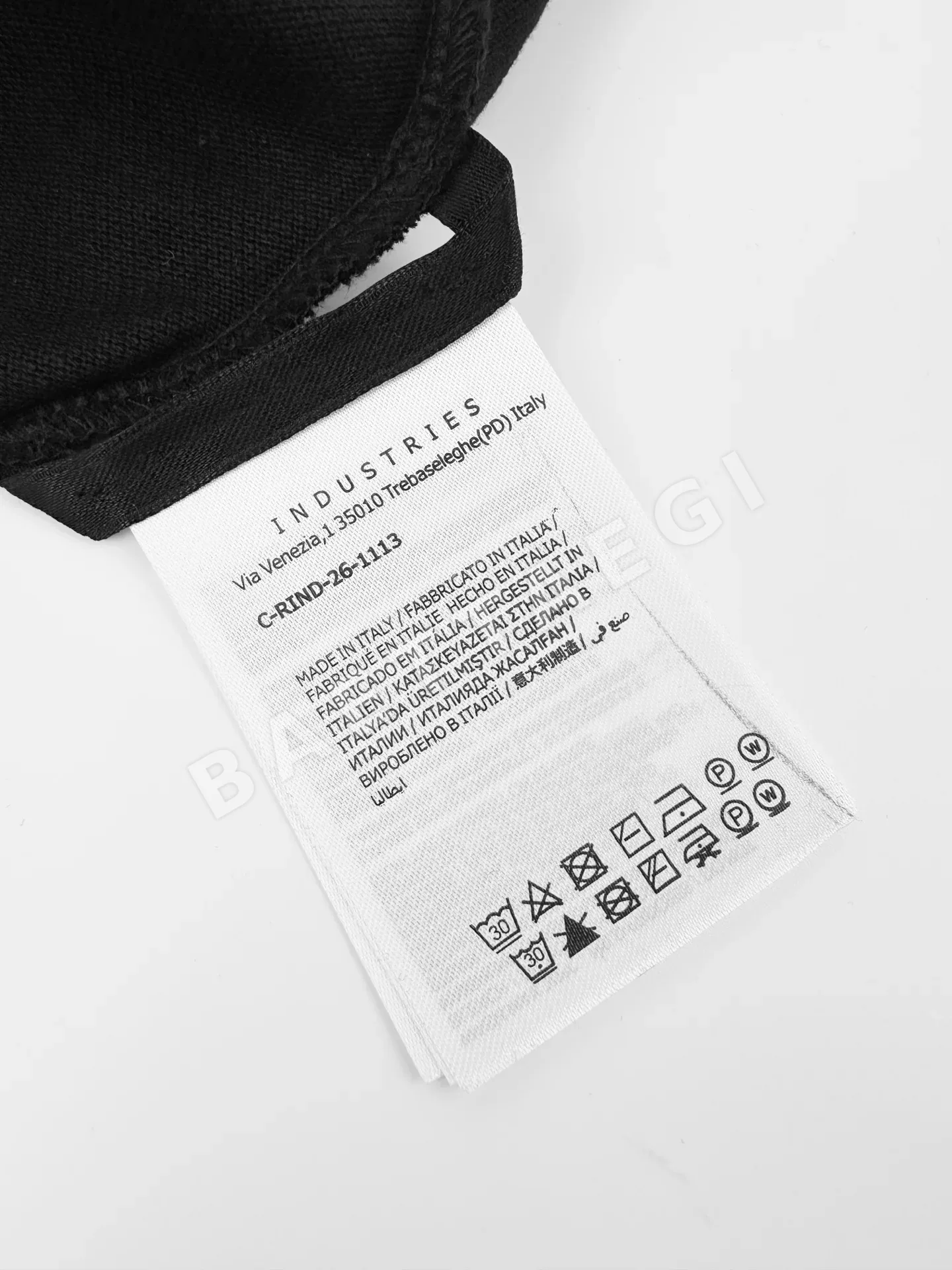 몽클레르 패치 로고 남성 반팔 폴로셔츠 상세 이미지 11