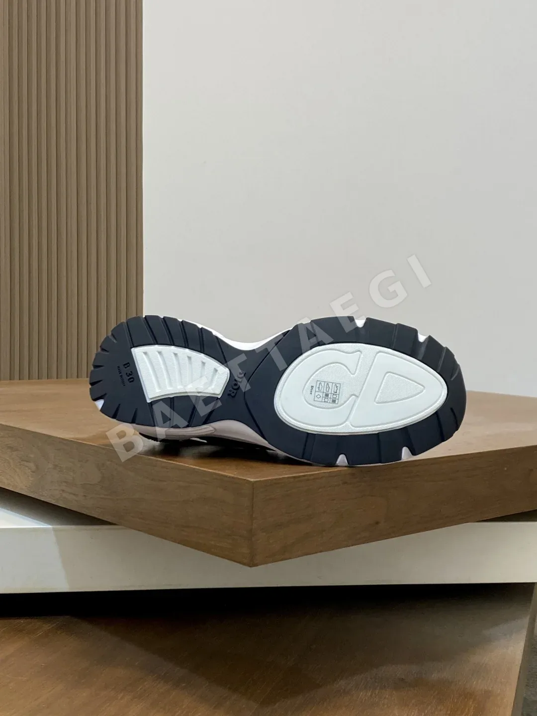 디올 B30 스니커즈 블루 나일론 CD30 로고 상세 이미지 10