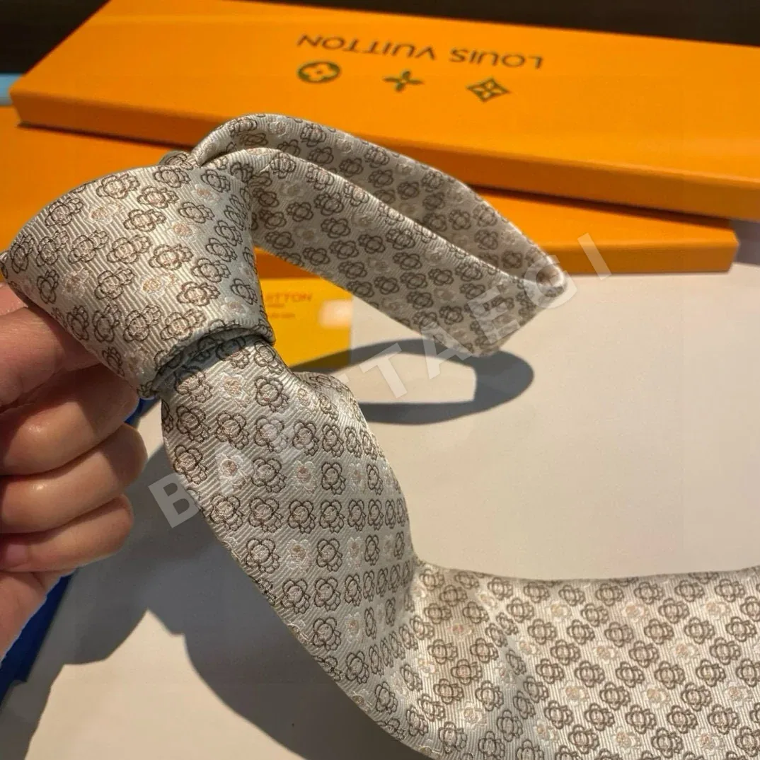 루이비통 넥타이 90065 Louis Vuitton Accessories 상세 이미지 16