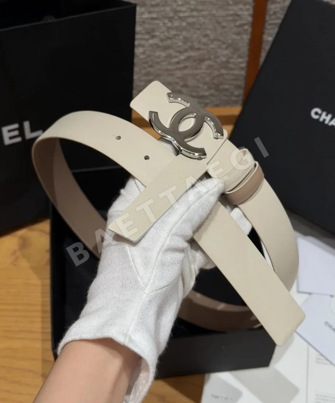 샤넬 리버시블 카프스킨 더블 C 버클 벨트 상세 이미지 5
