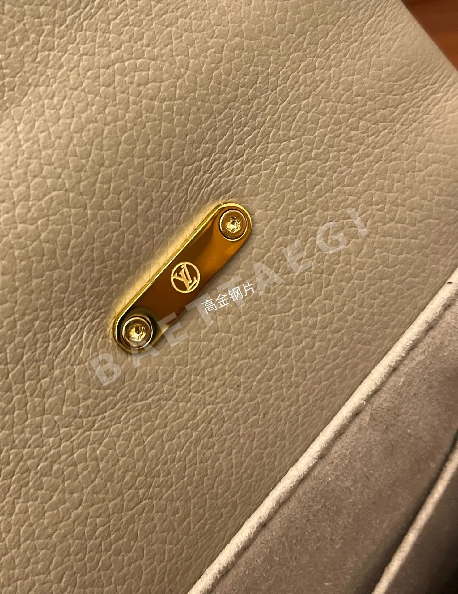 루이비통 M46041 가죽 가방 상세 이미지 8
