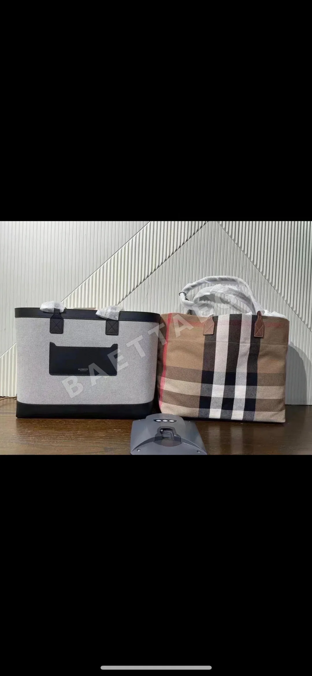 버버리 가방 상세 이미지 3