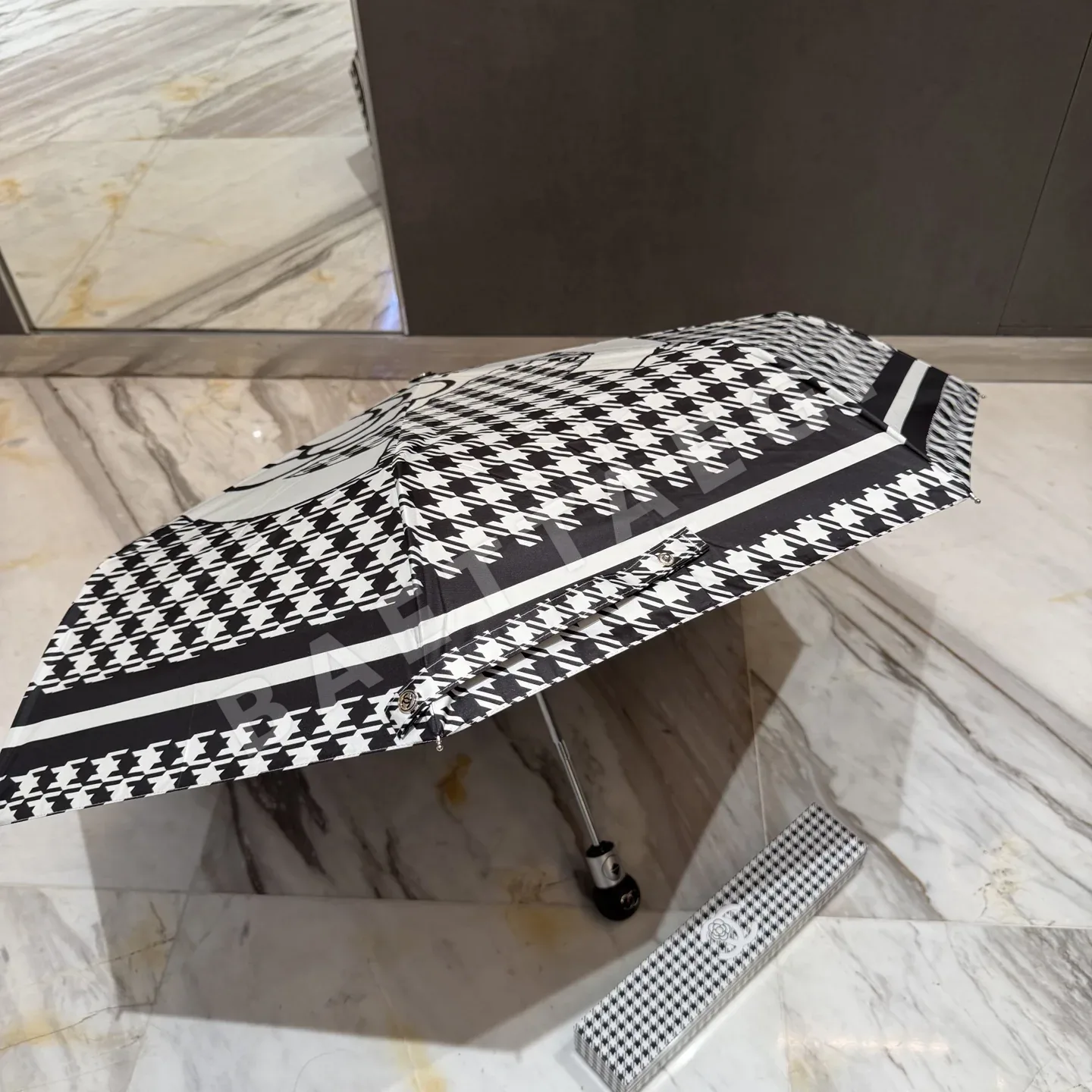 샤넬 우산 85290 Chanel Umbrella 상세 이미지 7