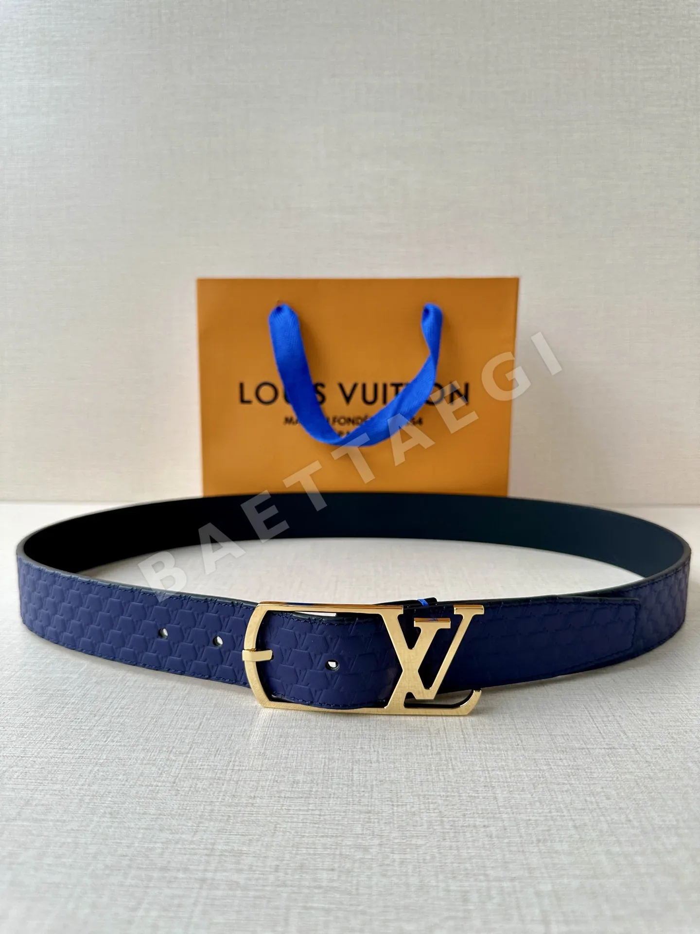 루이비통 LV 에어로그램 버클 양면 벨트 57691