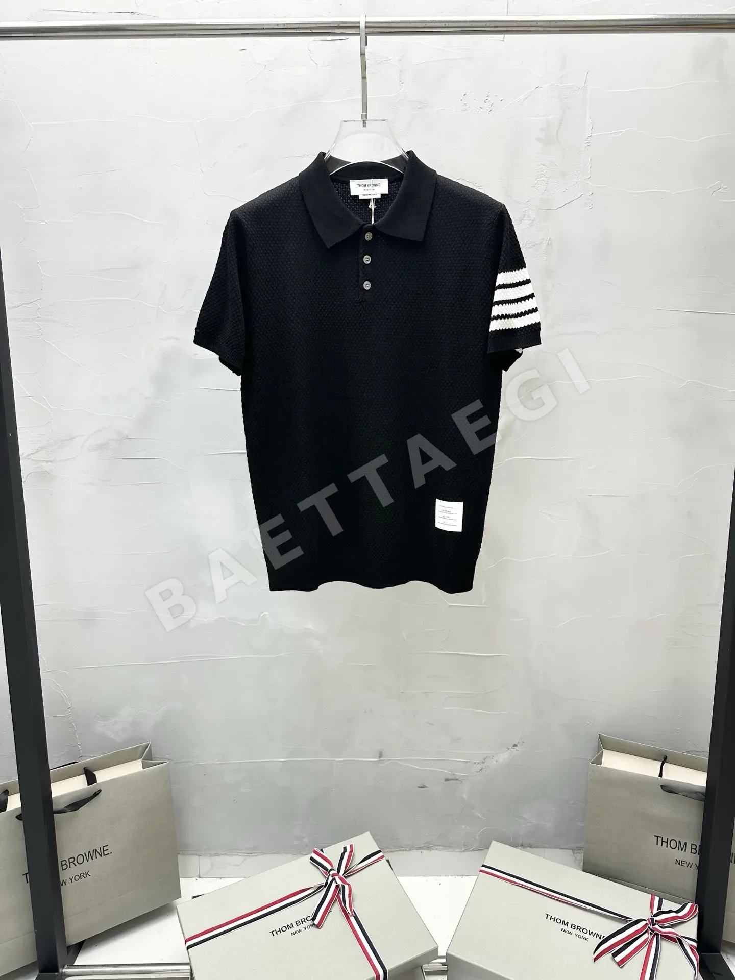 톰브라운 남성 반팔 50240