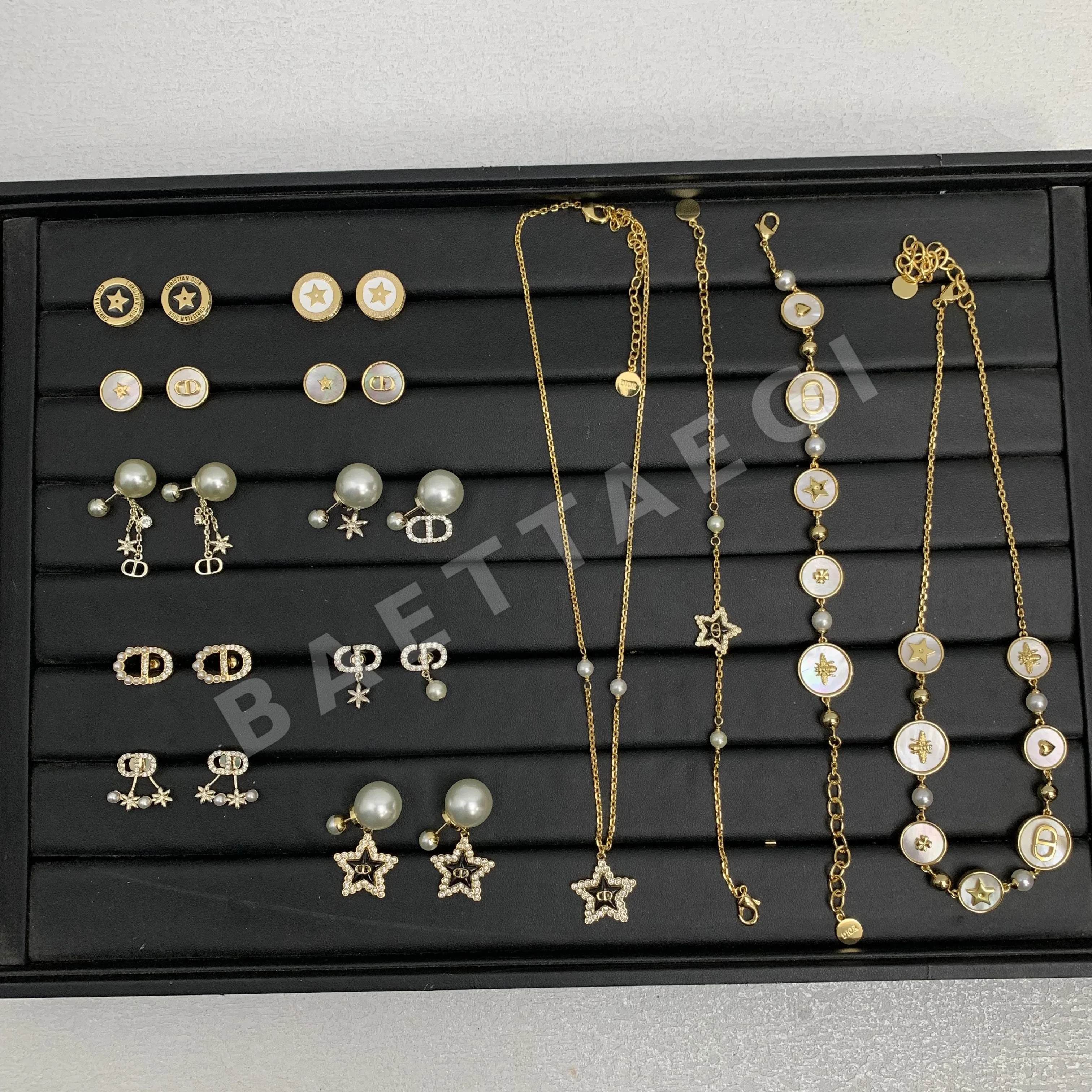 미우미우 귀걸이 61029 Miu Miu Earrings 상세 이미지 14