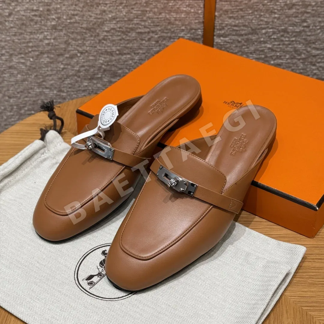 에르메스 샌들 골든브라운 염소가죽 실버 버클 163729