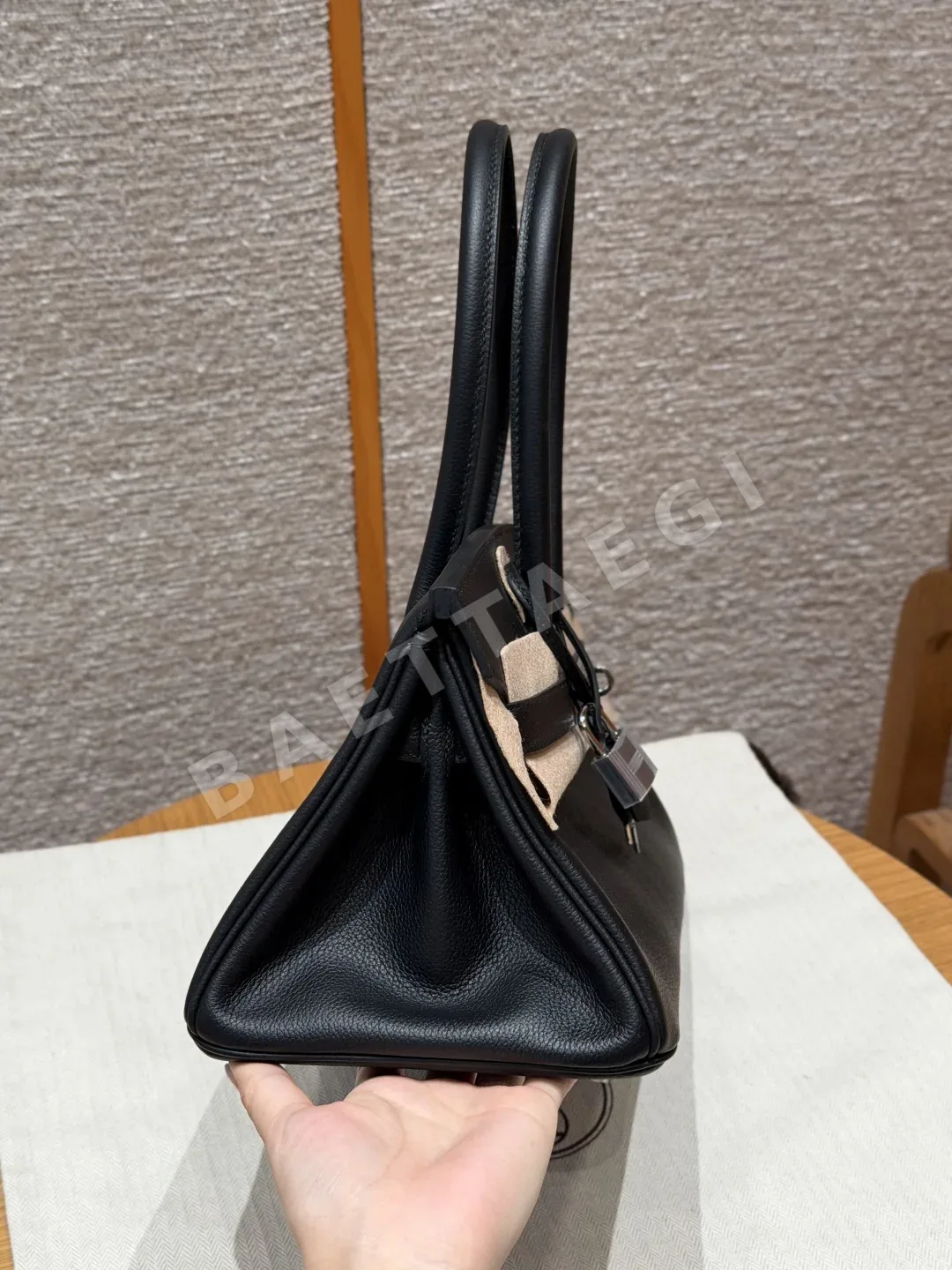 에르메스 버킨 숄더29 상세 이미지 2
