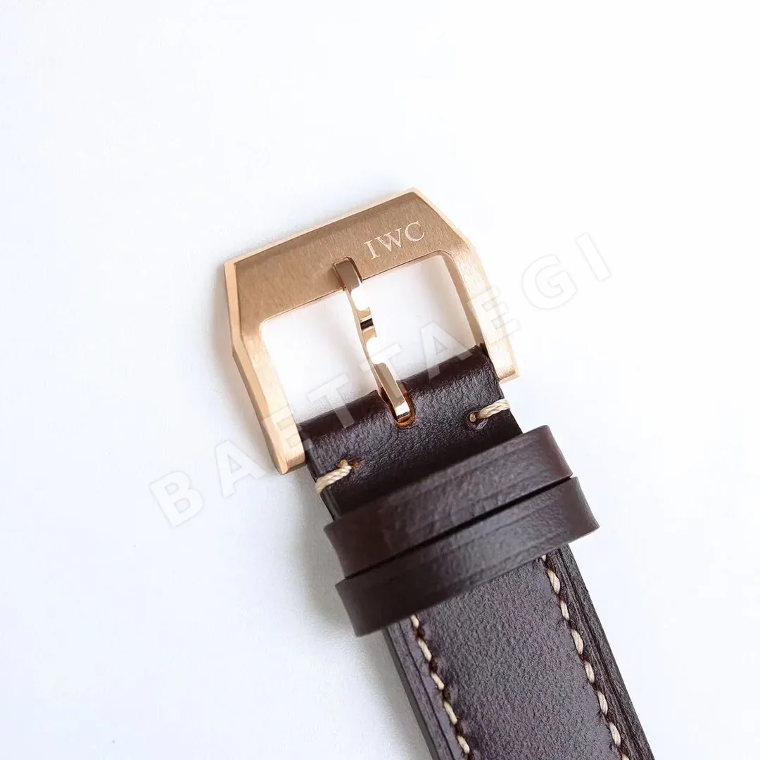 IWC 빅 파일럿 퍼페추얼 캘린더 시계 상세 이미지 9