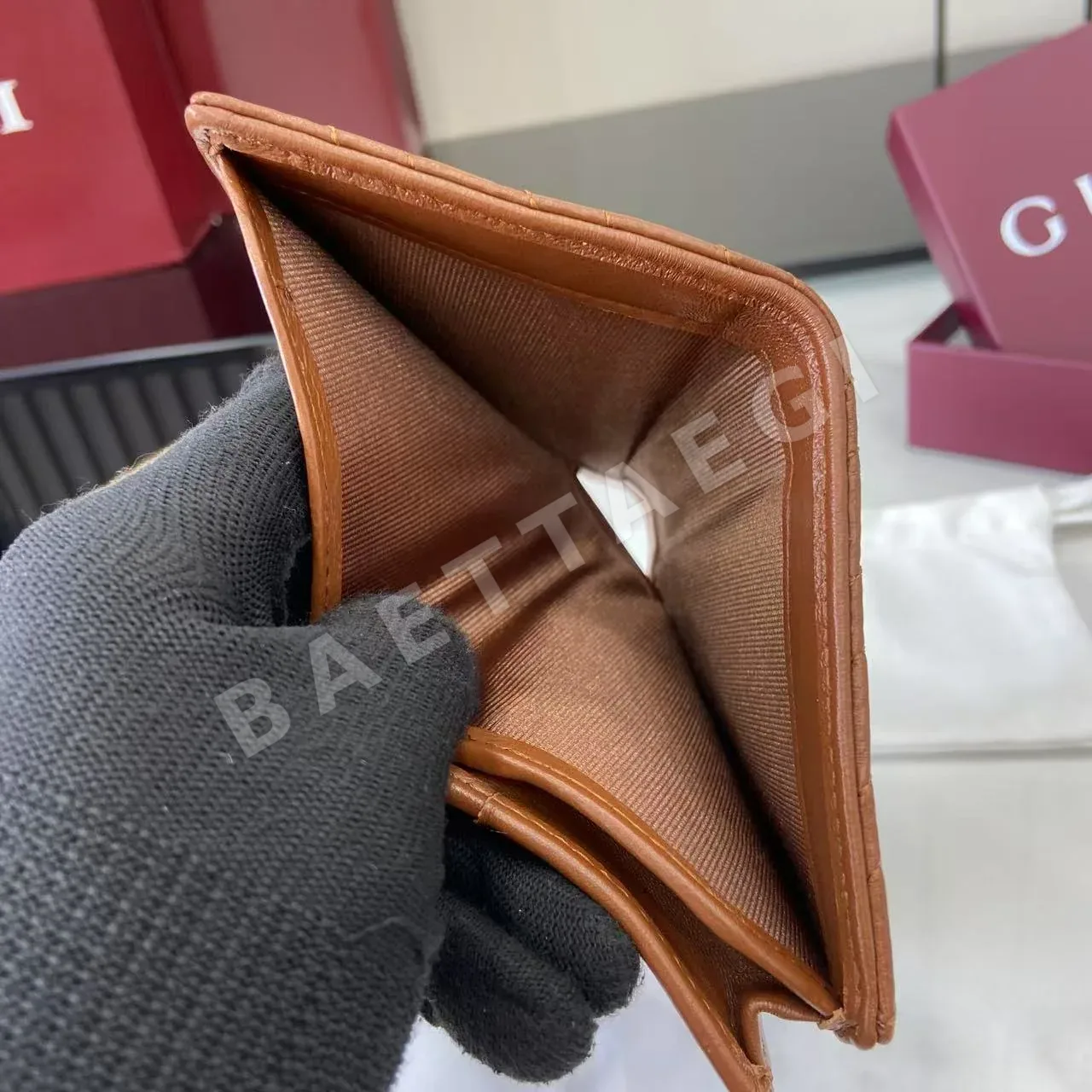 구찌 GG 마몬트 퀼팅 램스킨 반지갑 상세 이미지 9
