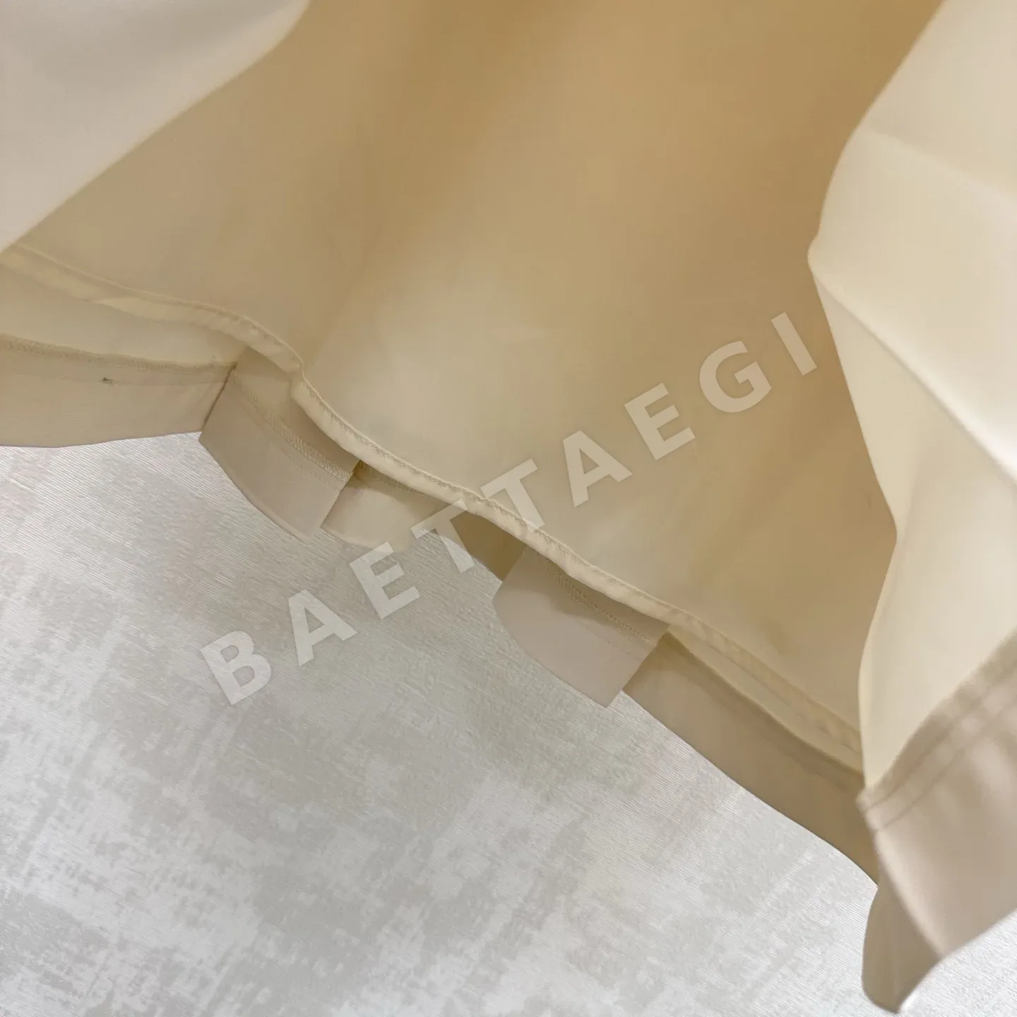 구찌 컬러 블록 카라 원피스 상세 이미지 6