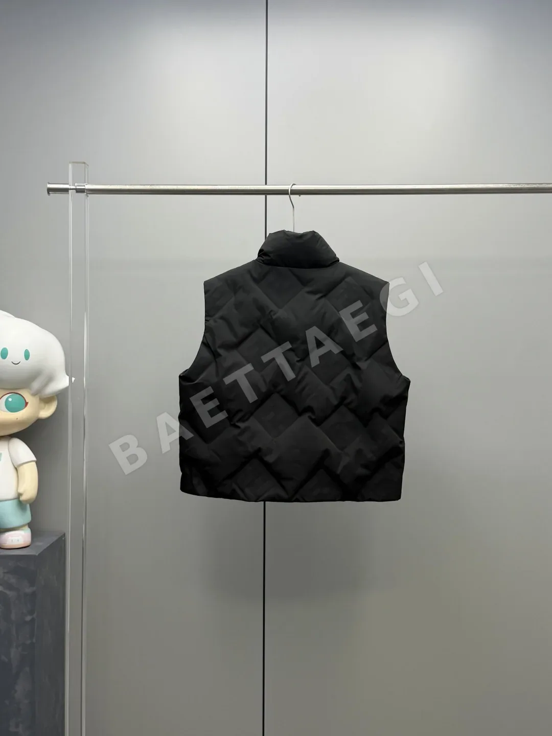펜디 더블 F 자카드 다운 조끼 상세 이미지 9