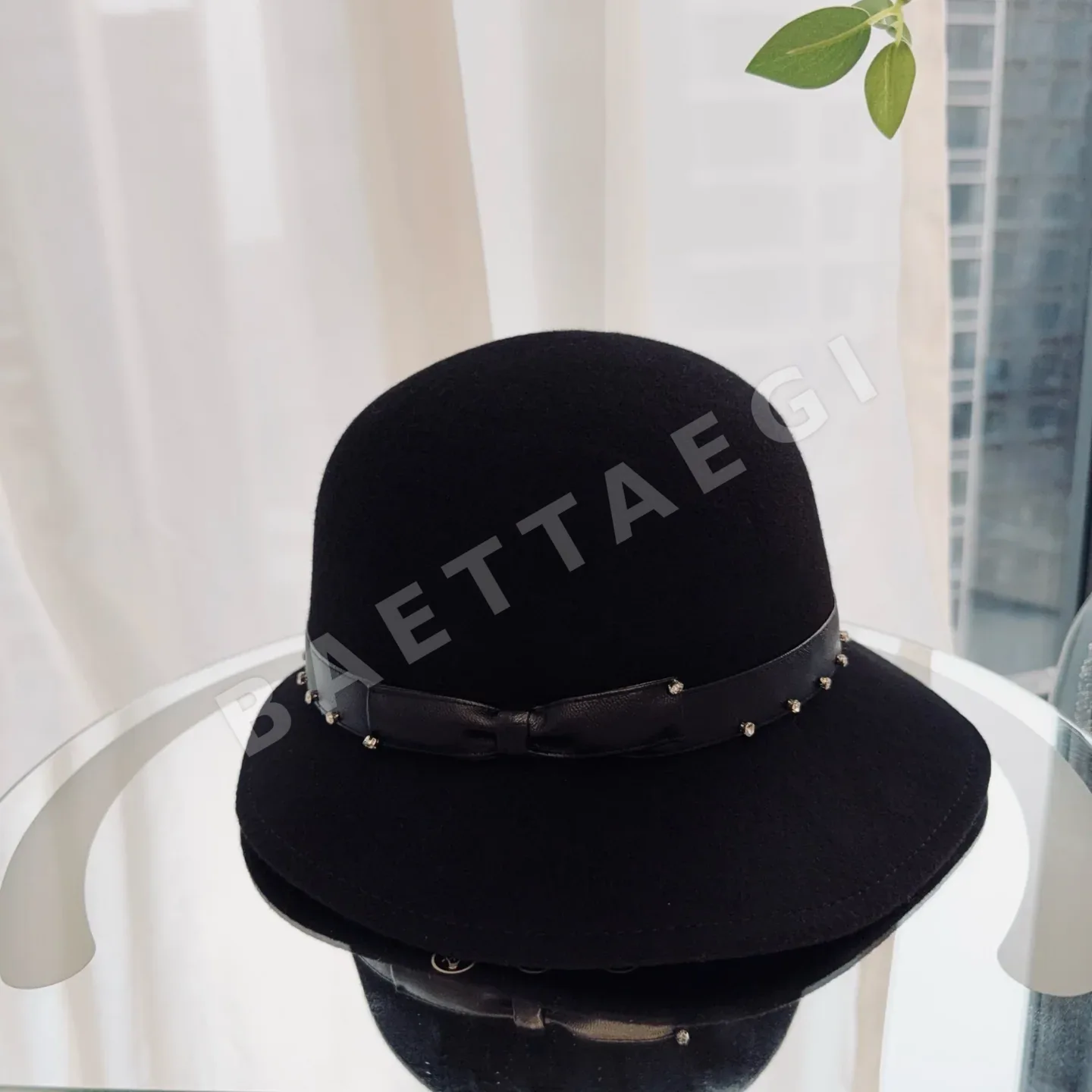 미우미우 프릴 장식 울 버킷햇 상세 이미지 3
