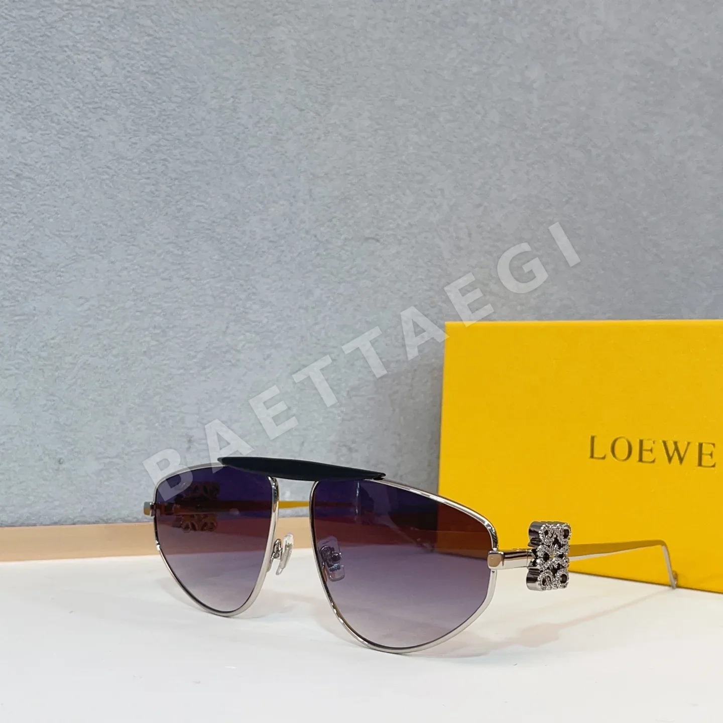 로에베 LW1735 LS 선글라스 72870