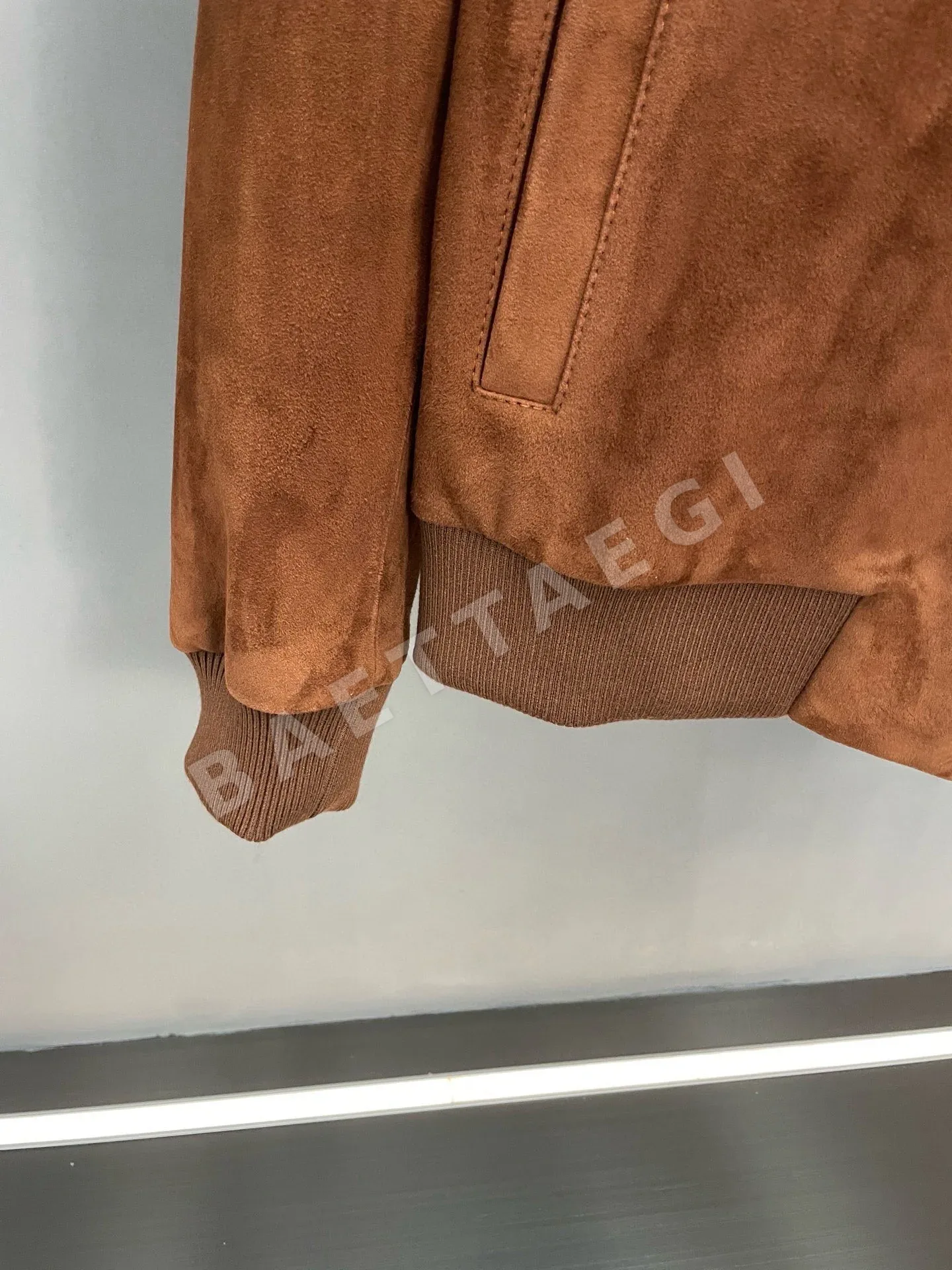 로로피아나 스웨이드 램스킨 베이스볼 자켓 상세 이미지 6