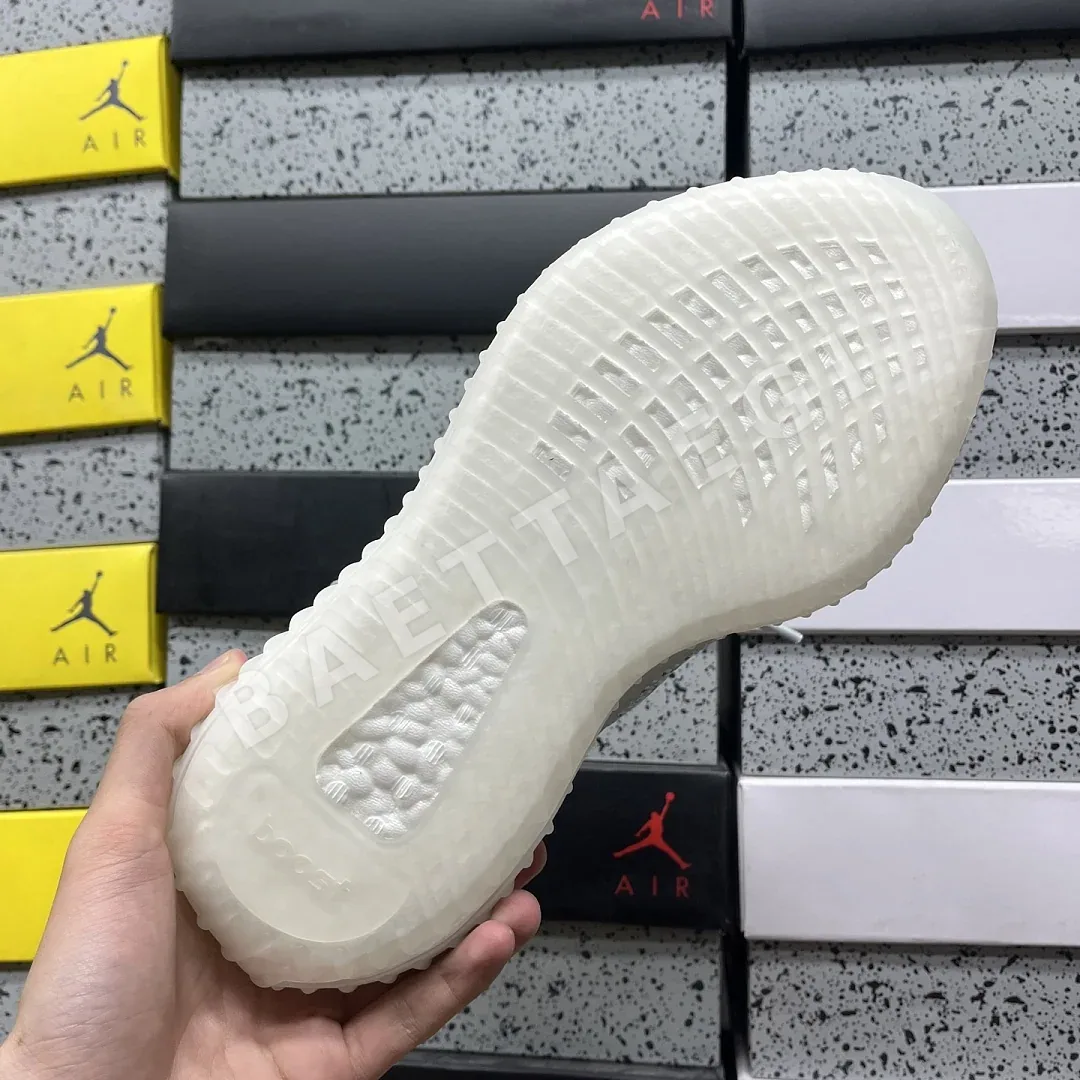 아디다스 [R] 이지 부스트 350 V2 FW3043 200727 Adidas Yeezy Boost 350 V2 상세 이미지 9