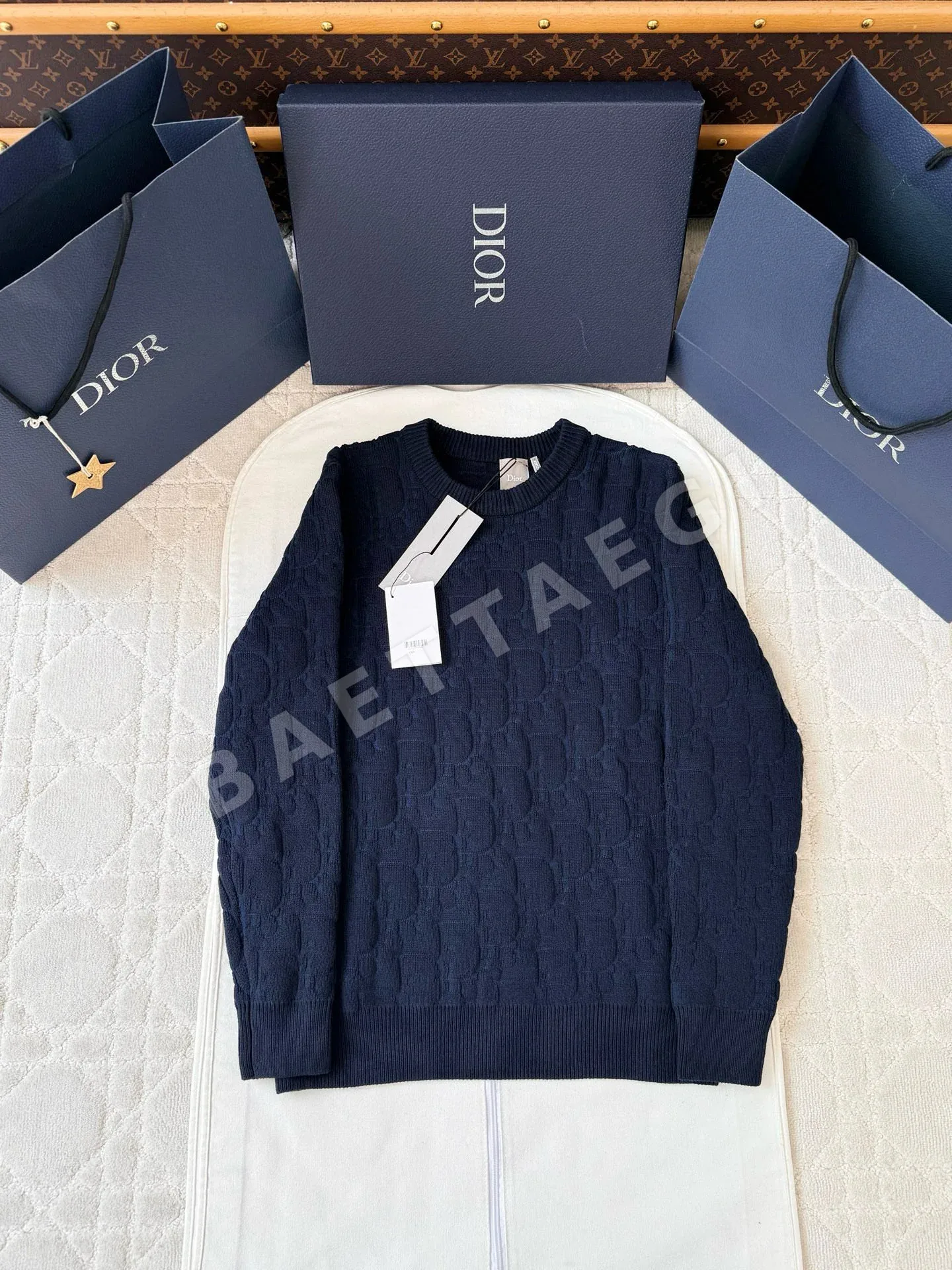 디올 뉴 레터 자카드 니트 194169