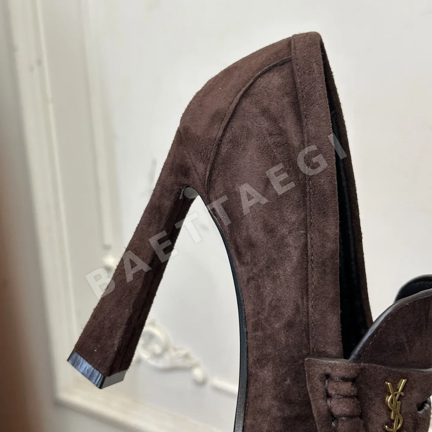 생로랑 YSL 앞코 덮인 뮬 상세 이미지 5