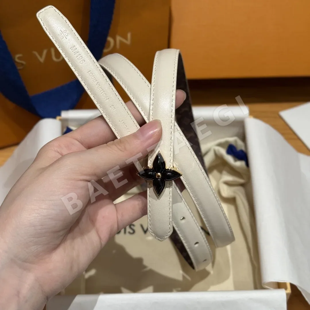 루이비통 모노그램 리버시블 여성용 벨트 상세 이미지 3