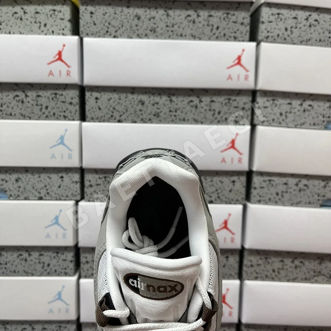 나이키 [KZ2.0] 에어 맥스 95 SB 그레이 블랙 브라운 HF7545-002 201166 Nike Air Max 95 SB Cacao 상세 이미지 6