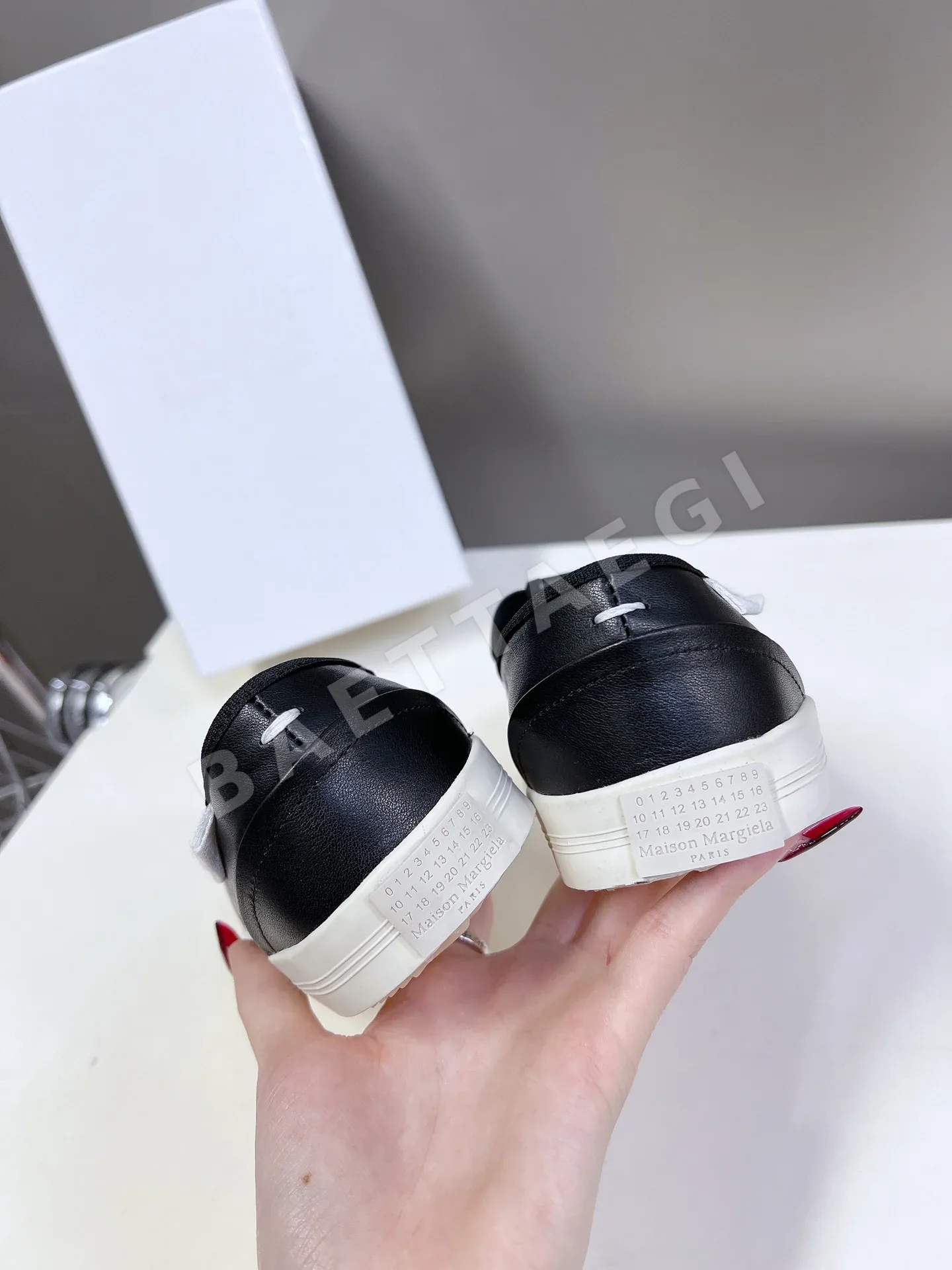 마르지엘라 스플릿 토 캔버스 신발 9227 상세 이미지 8