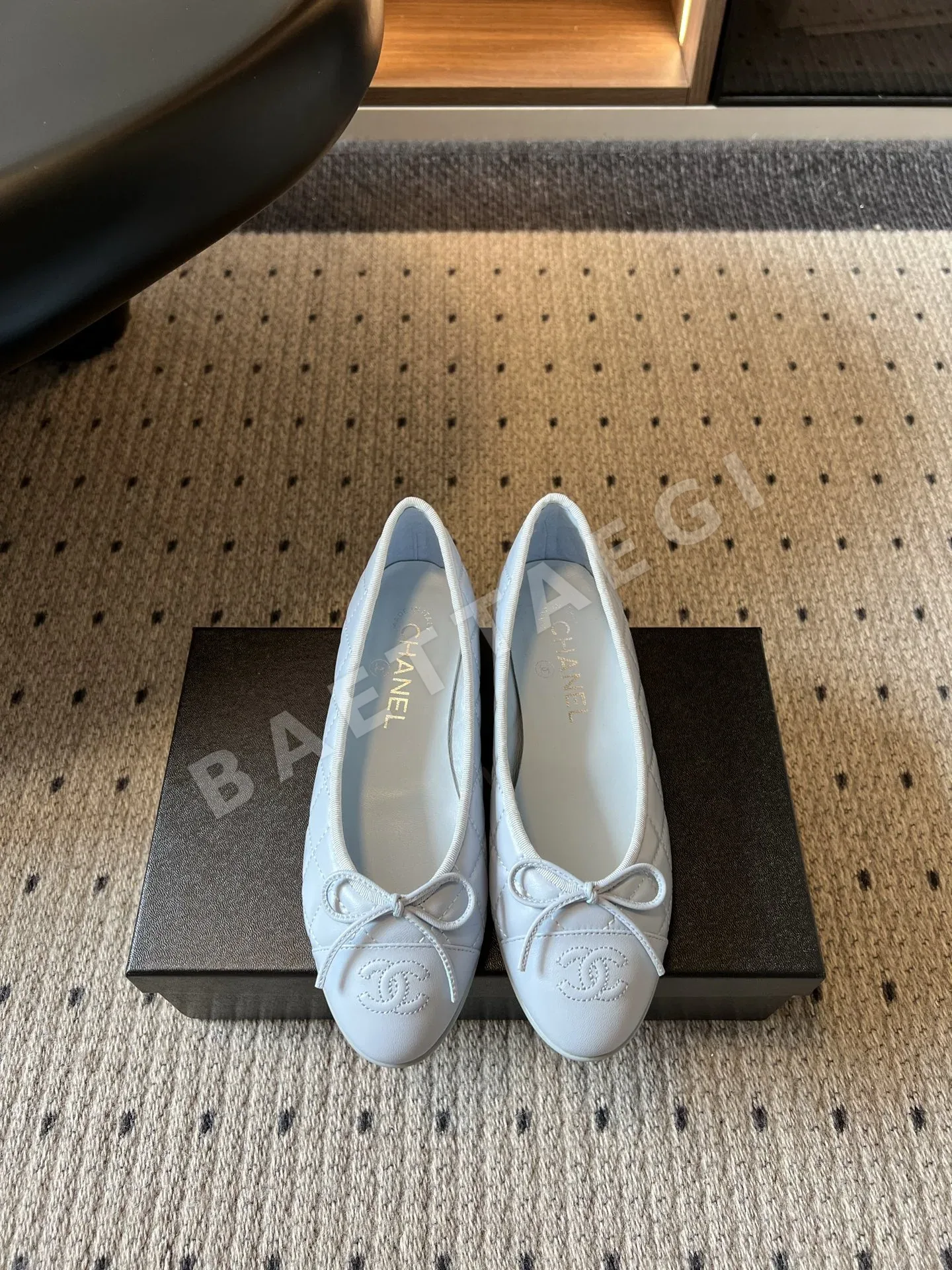 샤넬 발레리나 나비 매듭 장식 160811