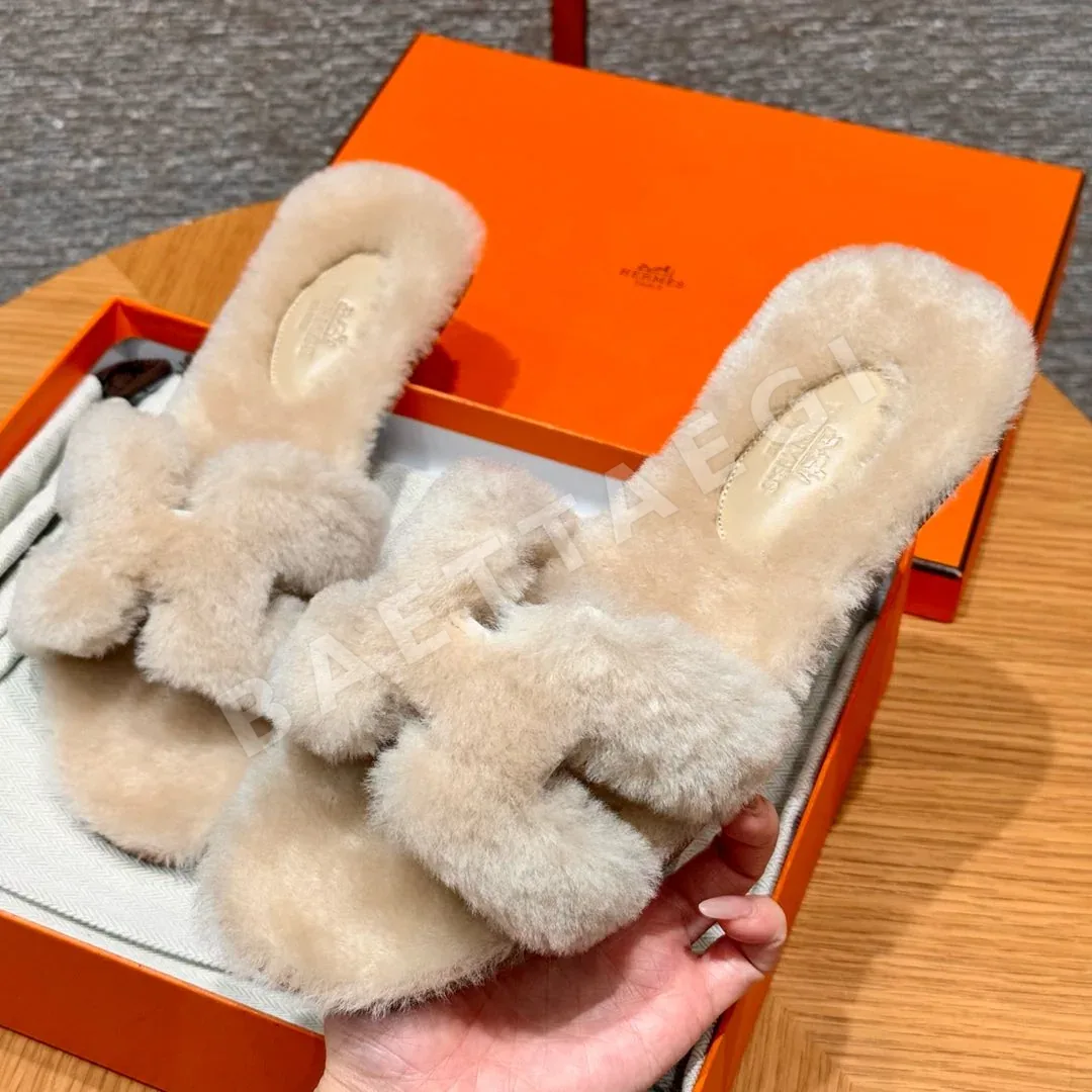 에르메스 오란 샌들 베이지 가죽 H 컷아웃 상세 이미지 2