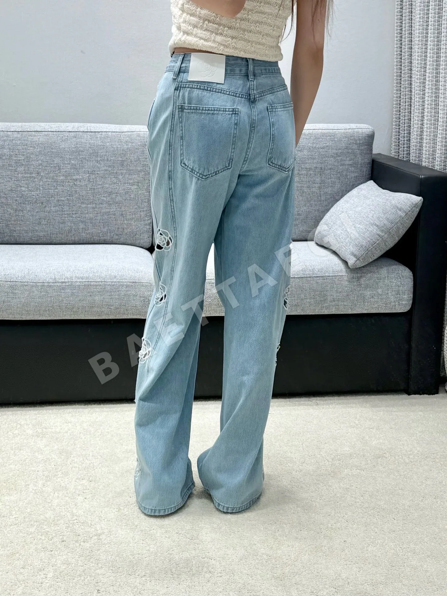 샤넬 장미 장식 와이드 데님 여성 바지 상세 이미지 3