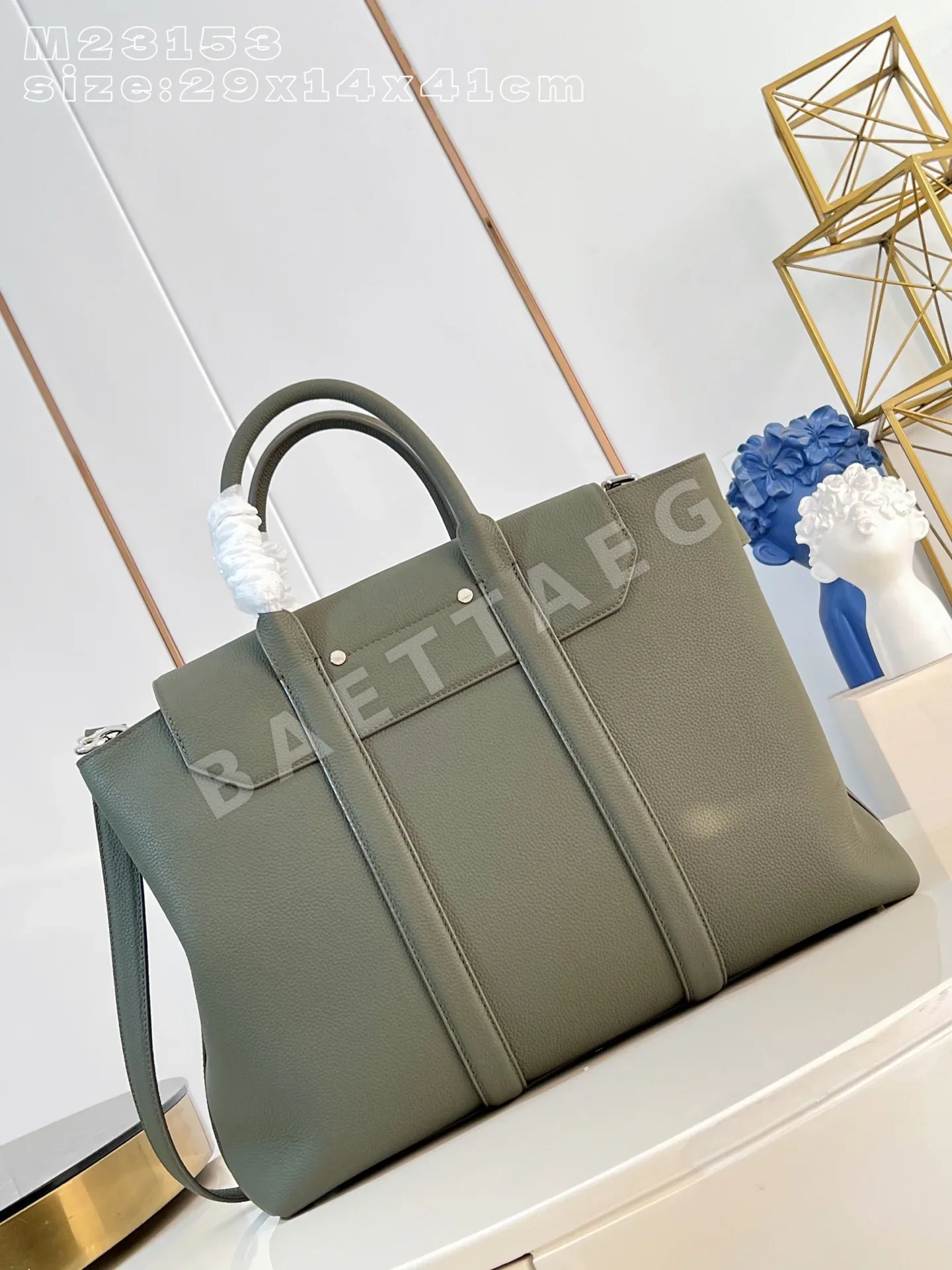 루이비통 M23153 그린 토트백 상세 이미지 5