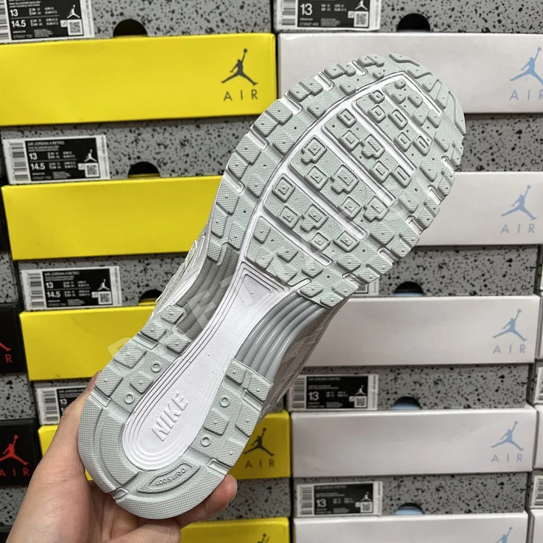 나이키 [PE] P 6000 FV6603-101 201178 Nike P-6000 Summit White Pure Platinum 상세 이미지 4