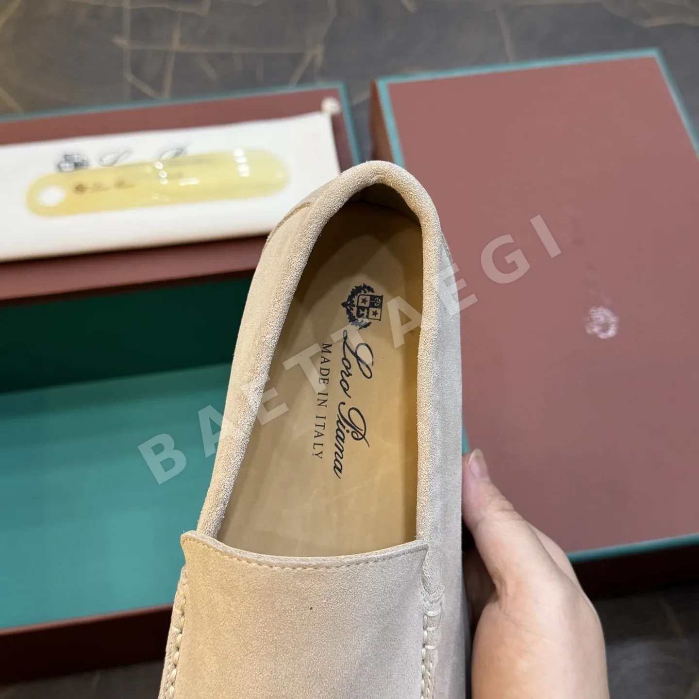 로로피아나 로퍼 스웨이드 상세 이미지 7