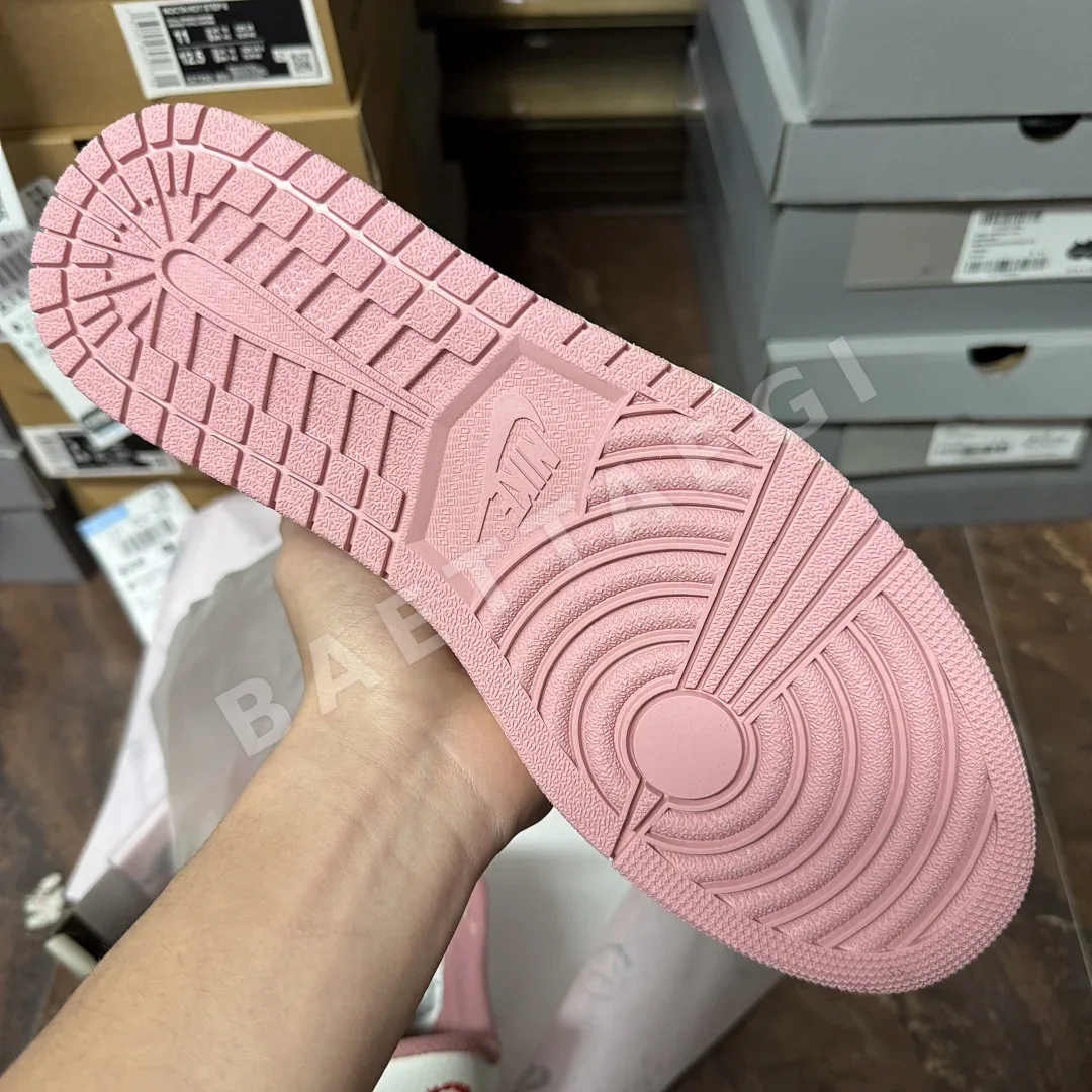 나이키 [HP] DM7866-600 200977 Nike Travis Scott X Air Jordan 1 Low Shy Pink 상세 이미지 8