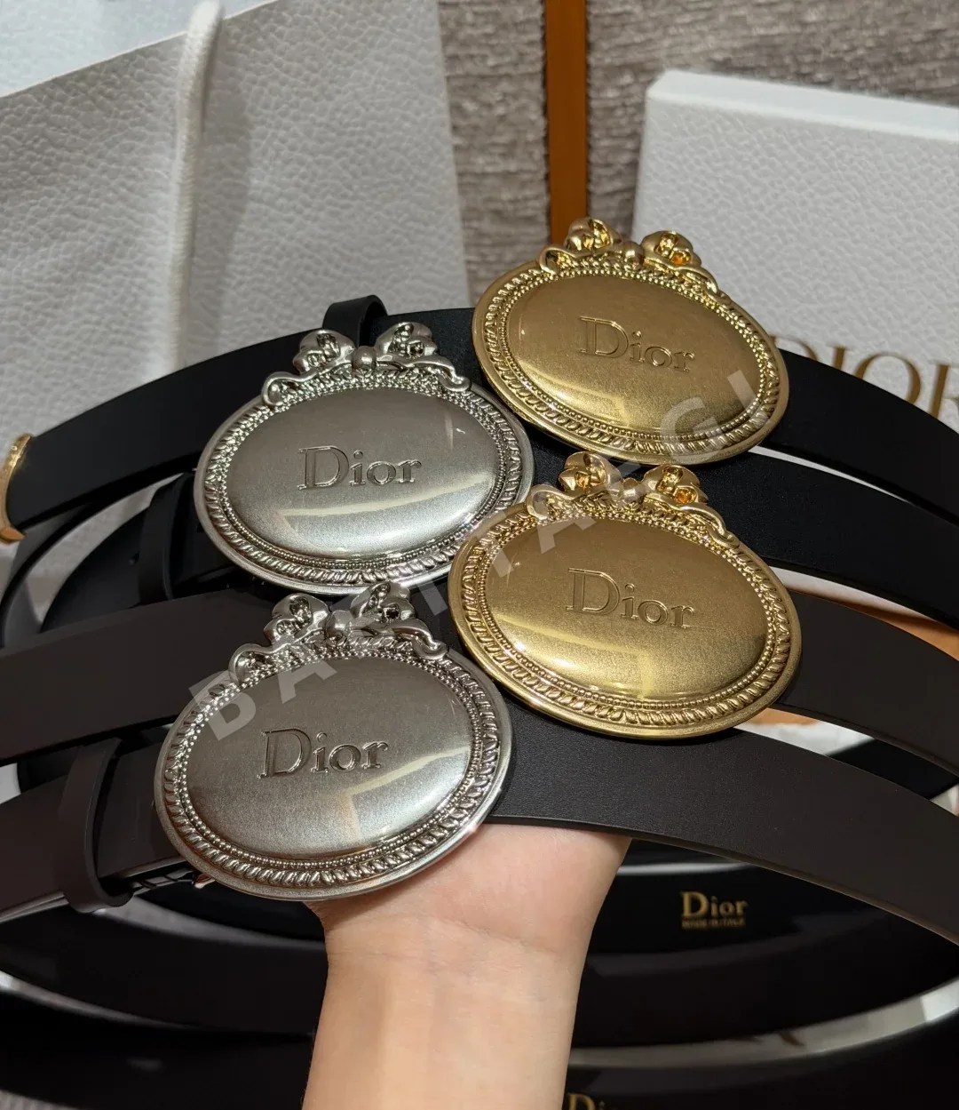 디올 메달리용 오벌 버클 리본 장식 벨트 상세 이미지 2