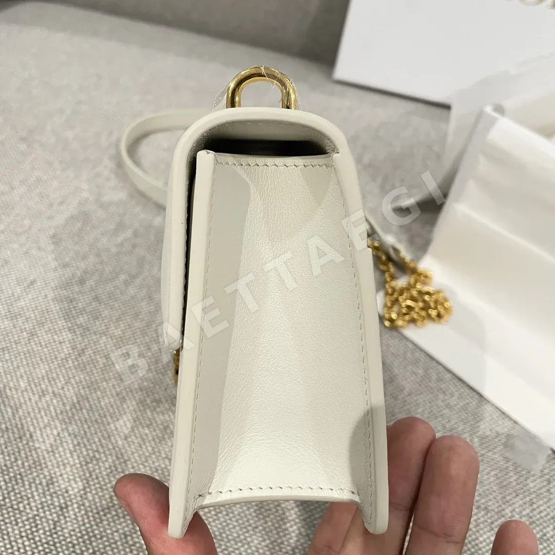 디올 몽테뉴 스몰 체인 가방 상세 이미지 8