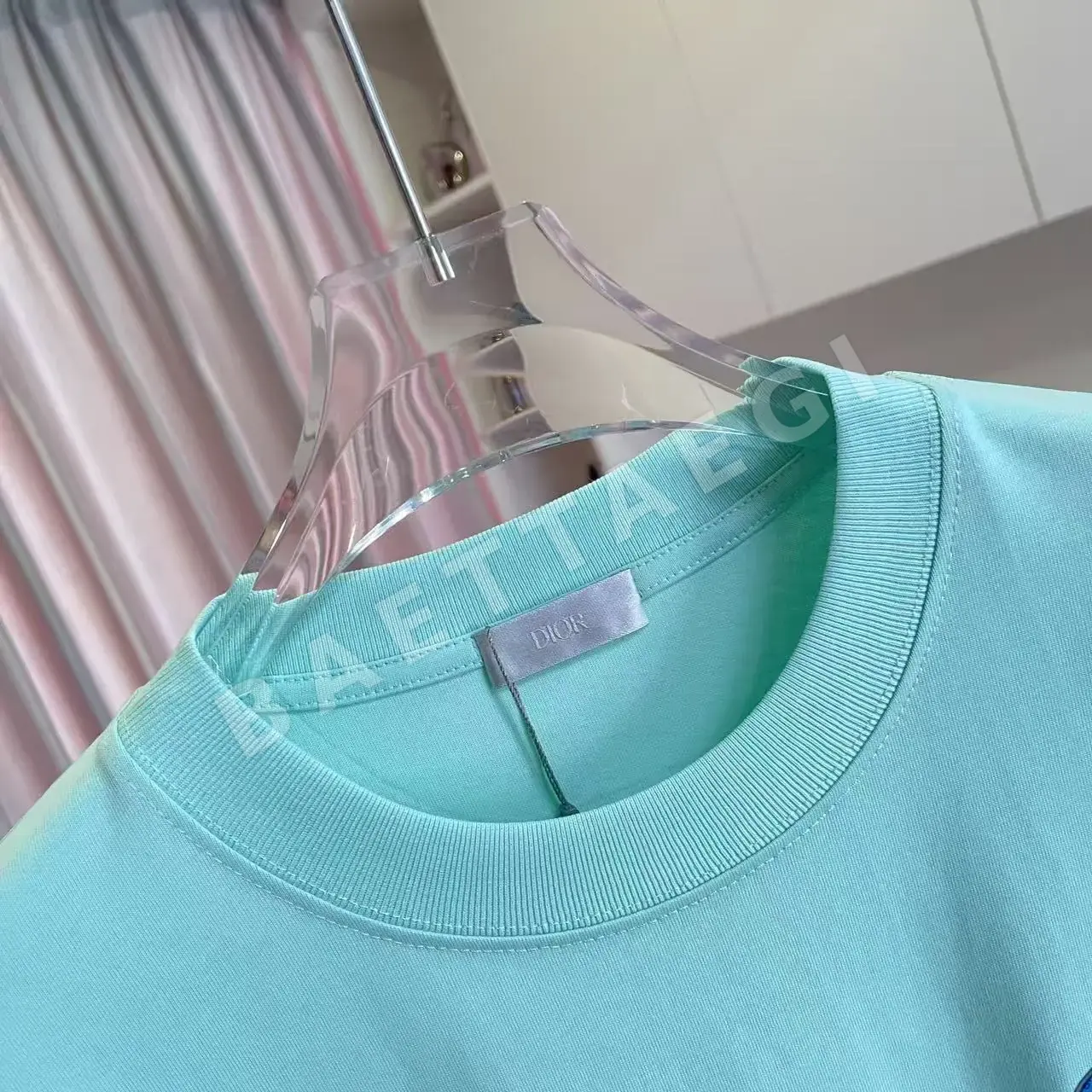 디올 3D 실리콘 로고 남성 반팔 티셔츠 상세 이미지 4