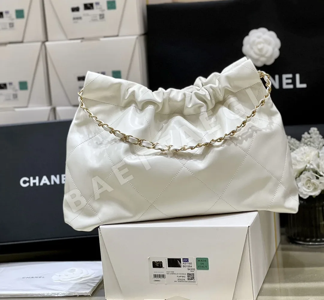 샤넬 보딘 빈티지 송아지가죽 가로형 가방 AS4486 상세 이미지 4
