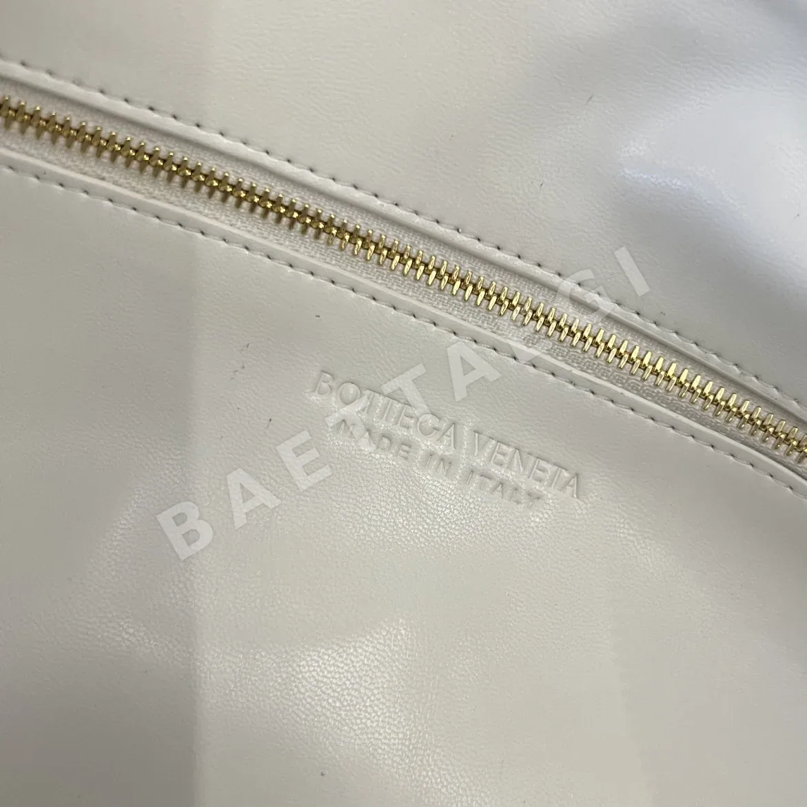 보테가베네타 조디 램스킨 라지 토트백 상세 이미지 7