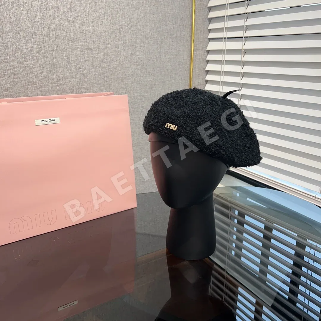 미우미우 모자 79412 Miu Miu Cap 상세 이미지 1